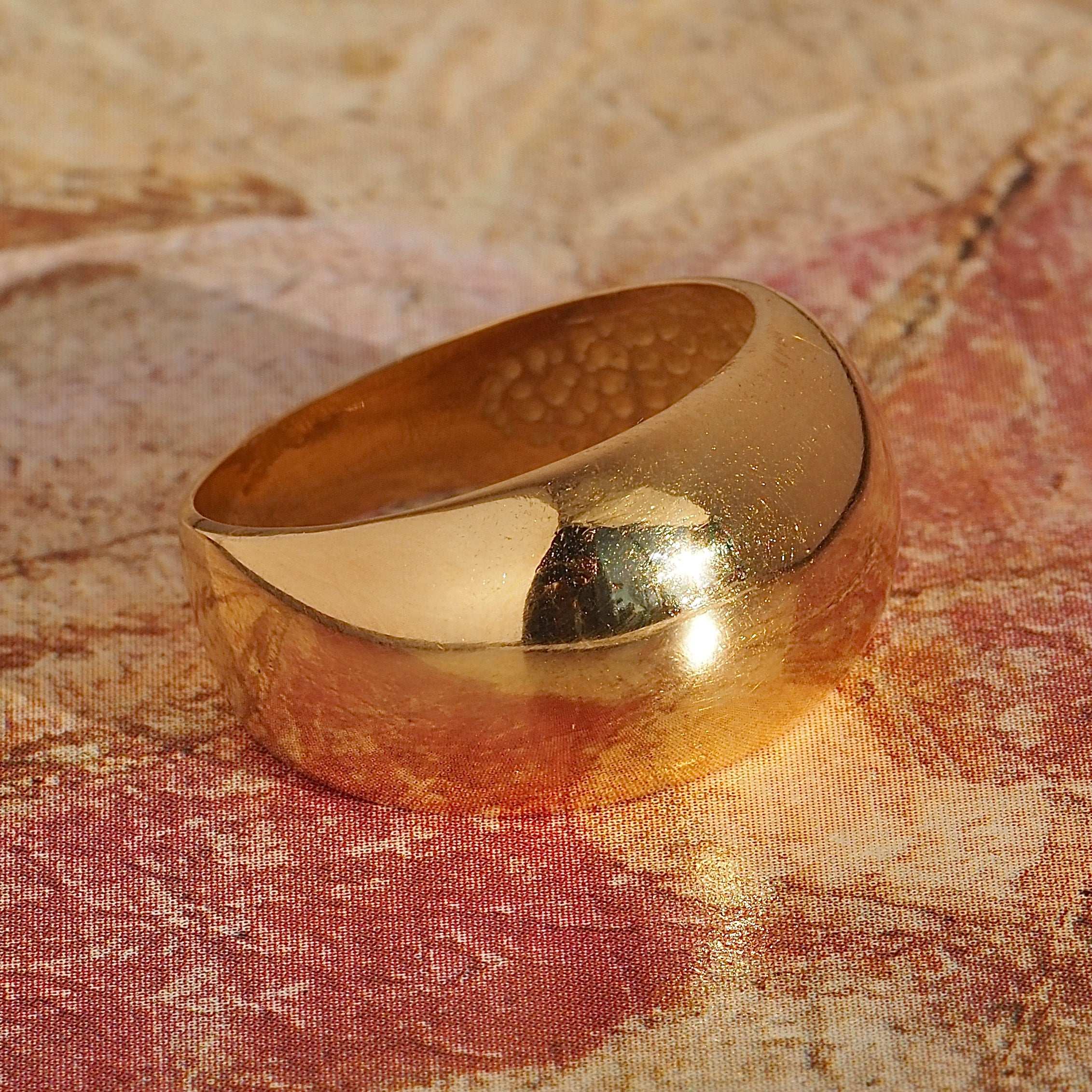 Vintage Portuguese 19k Gold Dome Ring