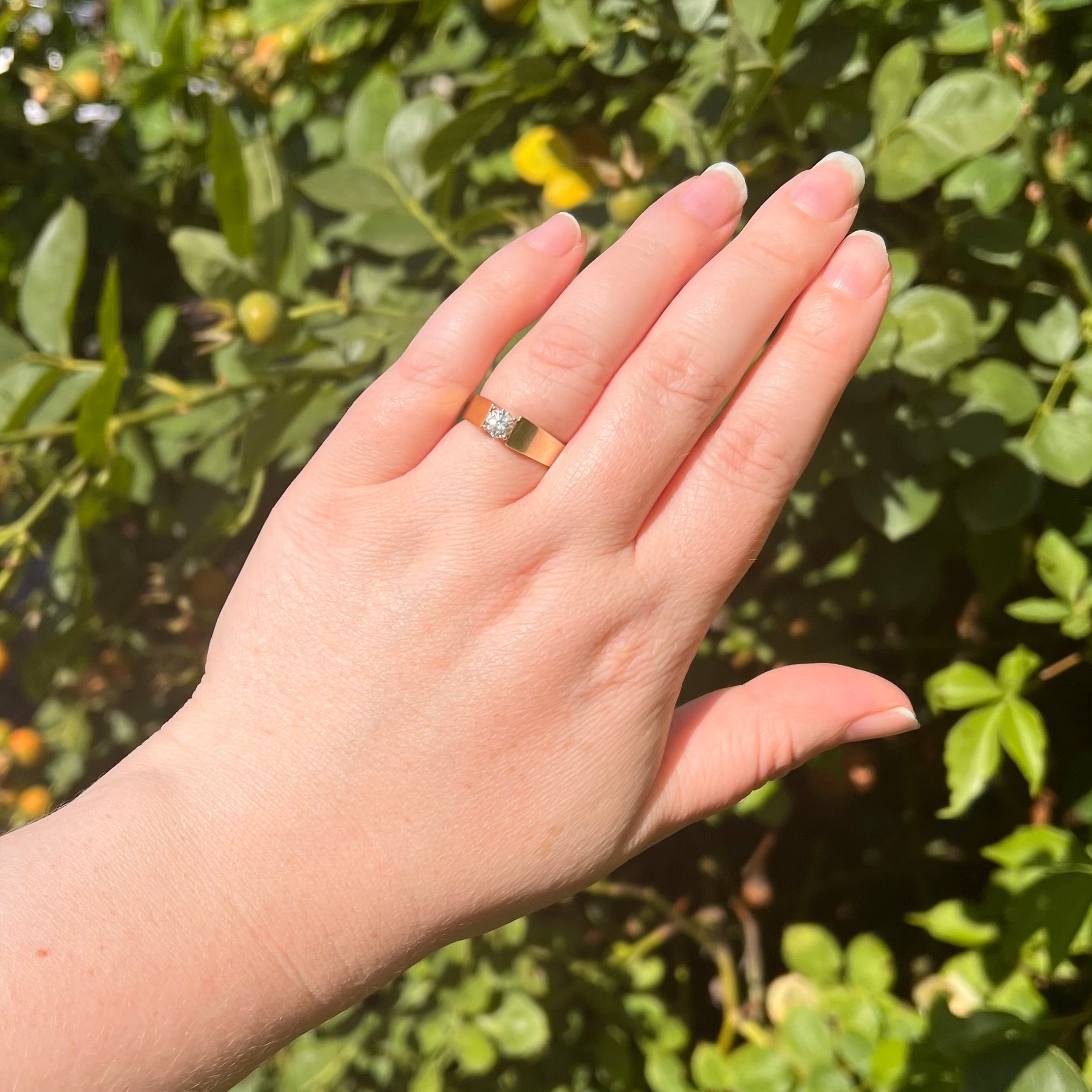 Vintage Modernist 14k Gold Diamond Solitaire Engagement Ring