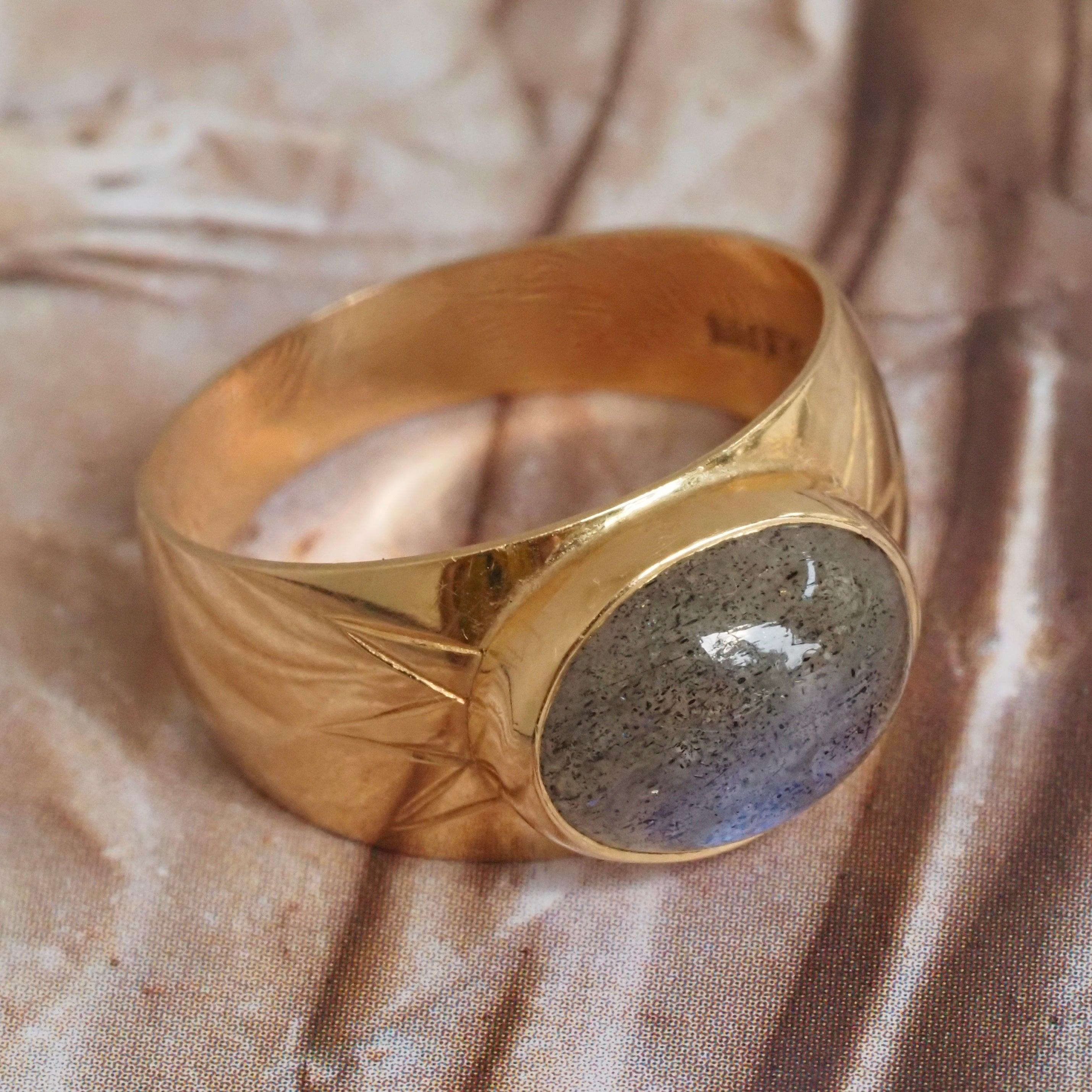 Mid-Century Swedish Labradorite Cabochon Wide 18k Gold Ring