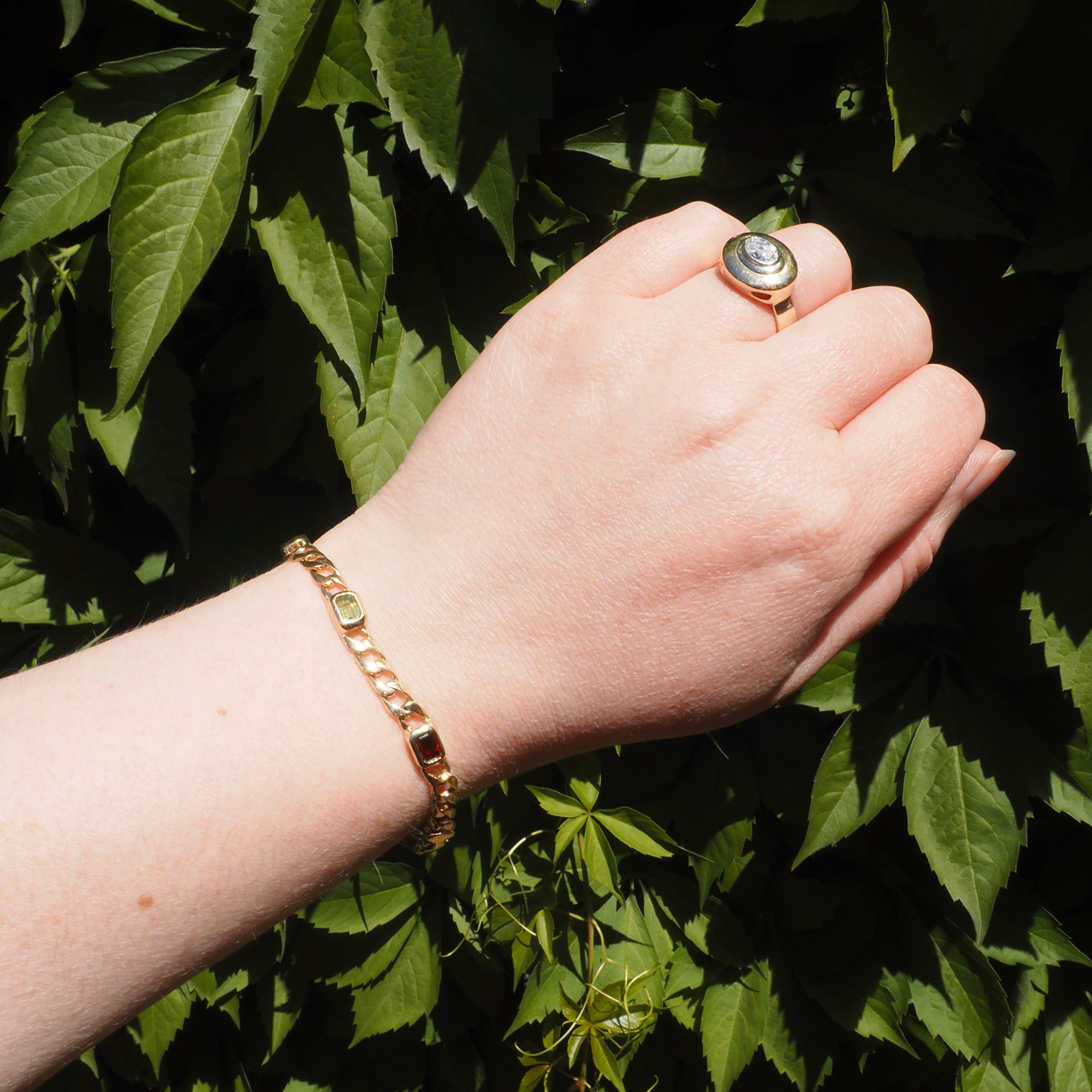 Vintage 14k Gold Curb Station Bracelet with Citrine Peridot Amethyst Garnet and Topaz