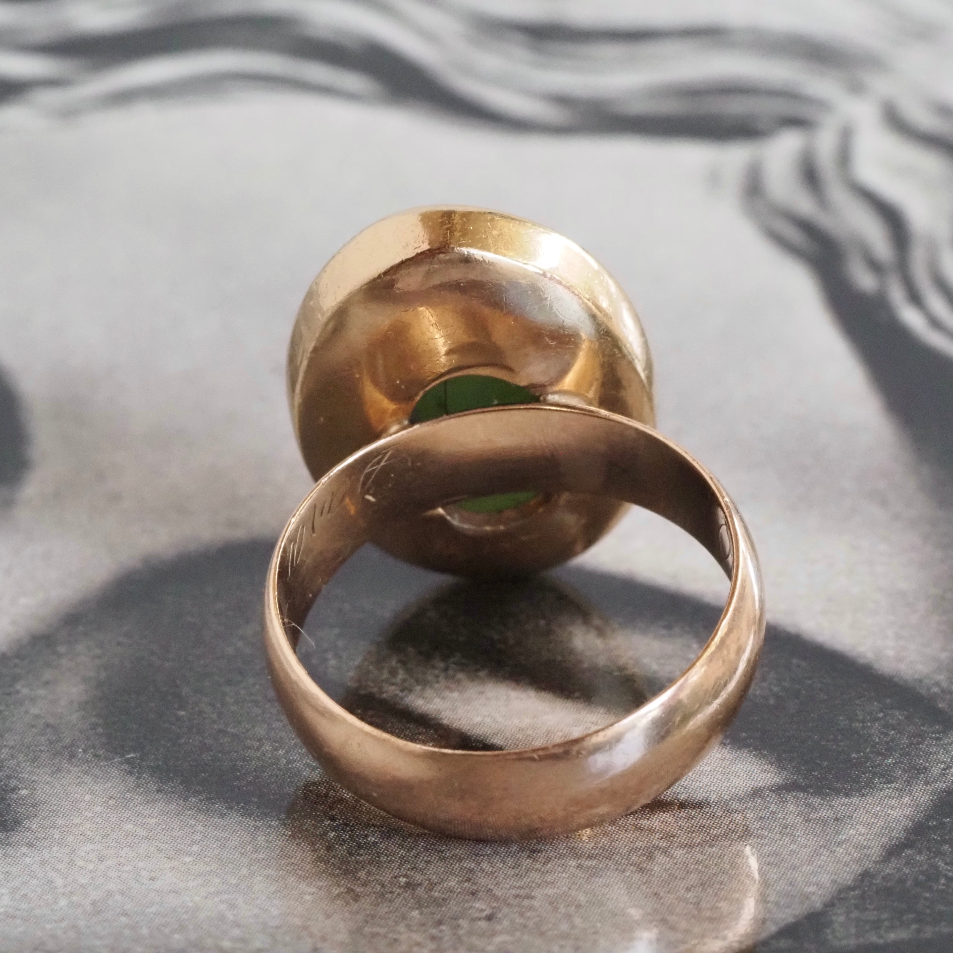 Vintage Jade Cabochon 14k Gold Ring with Antique Band
