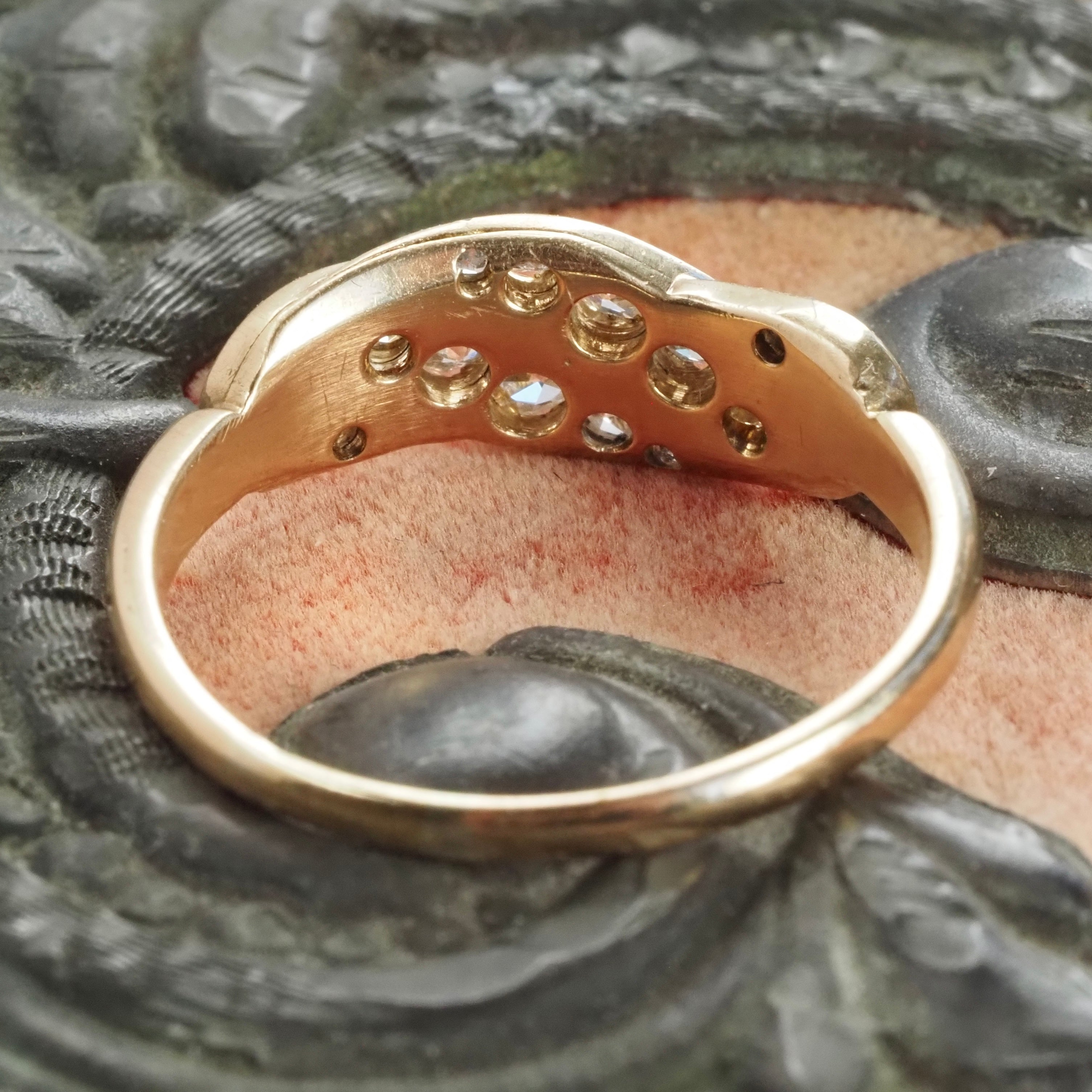 Antique English Old Mine Cut Diamond 18k Gold Scroll Ring