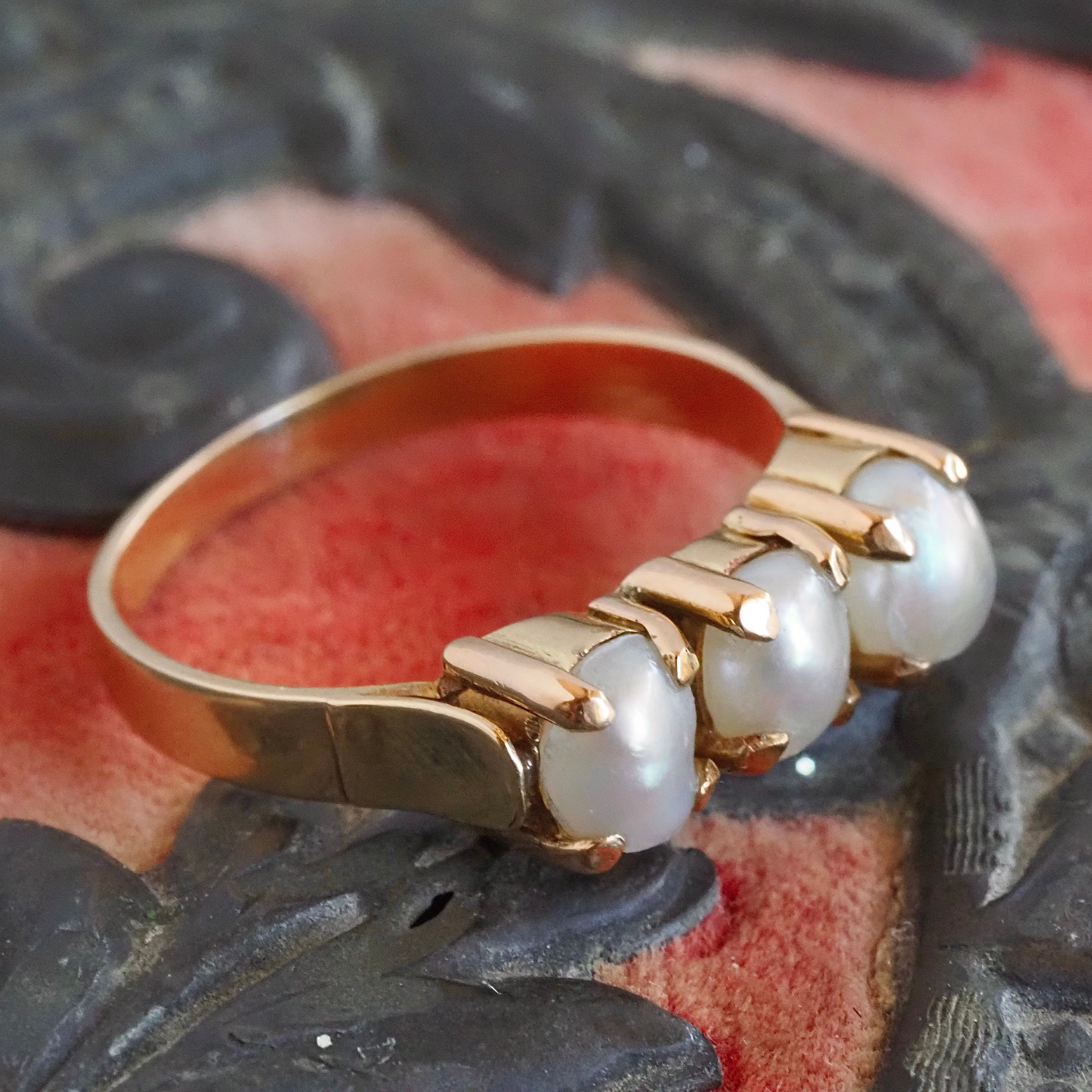 Vintage Baroque Pearl Trilogy 18k Gold Ring