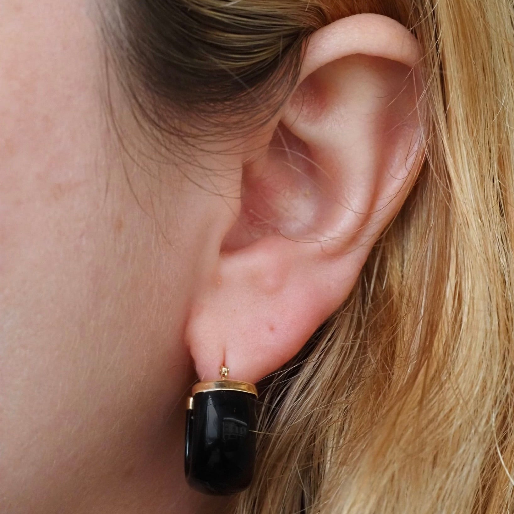 Vintage Onyx 14k Gold Hoops