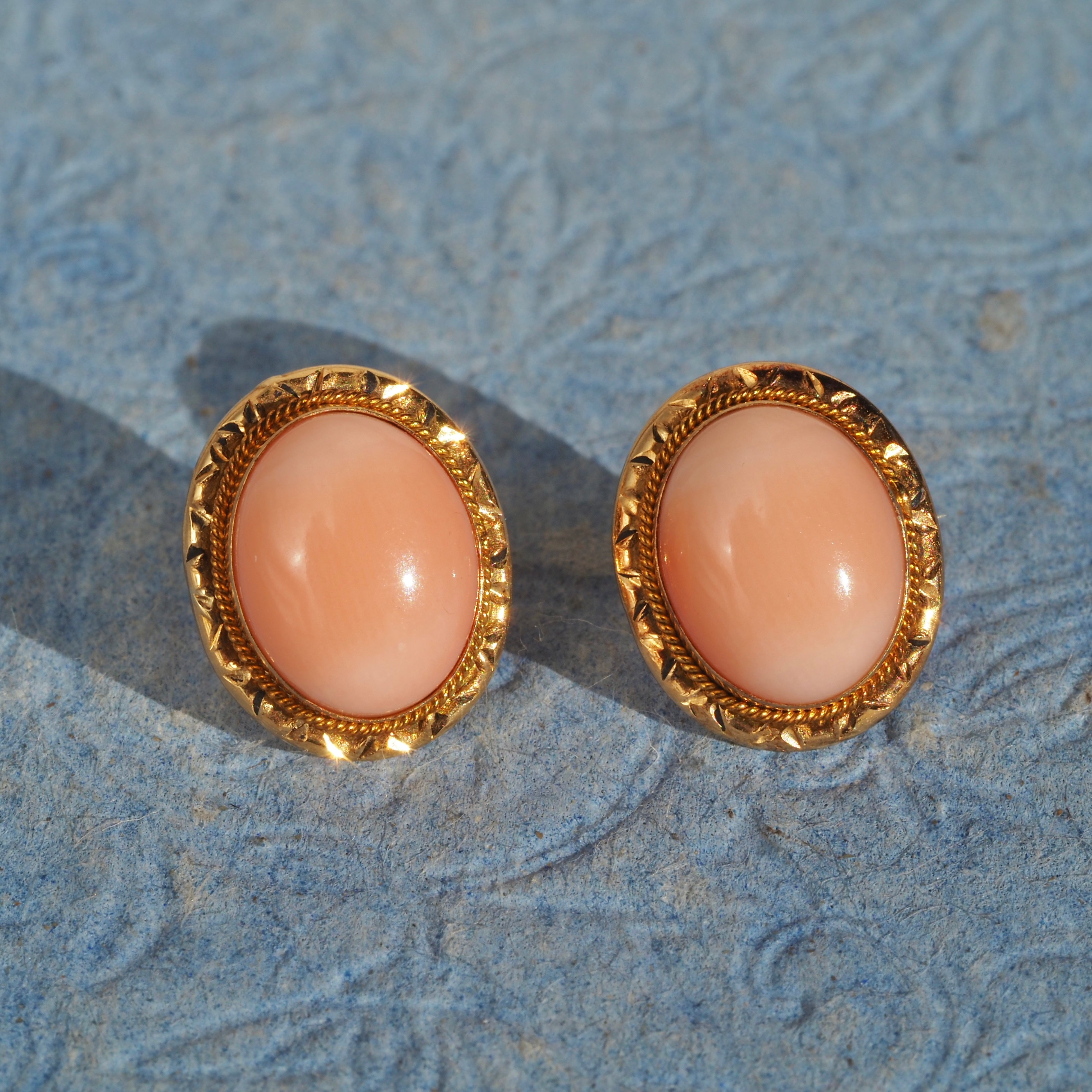 Vintage Bezel Set Coral 18k Gold Studs