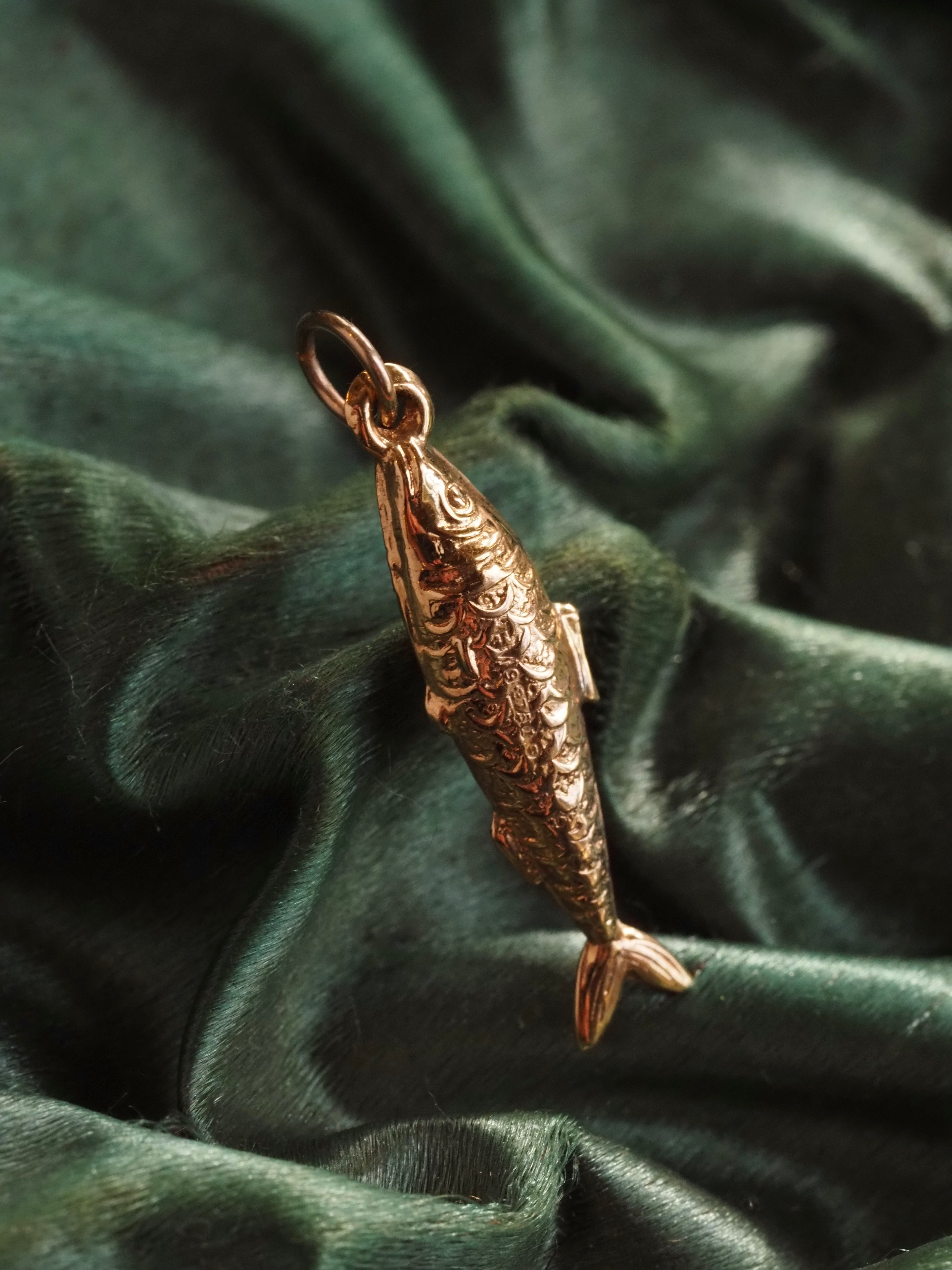 Vintage English Fish 9k Gold Charm