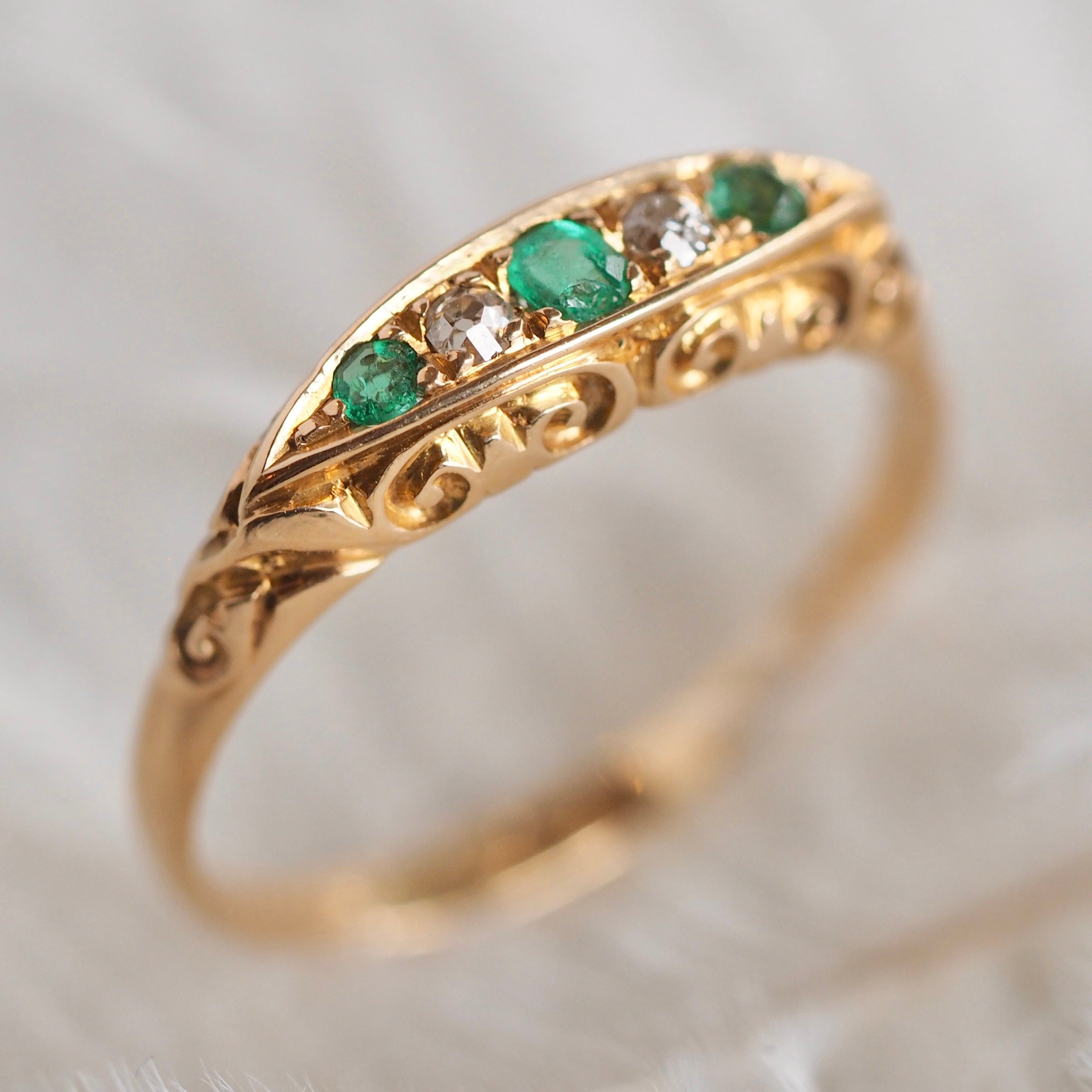 Antique Edwardian 18k Gold Emerald and Old Mine Cut Diamond Ring