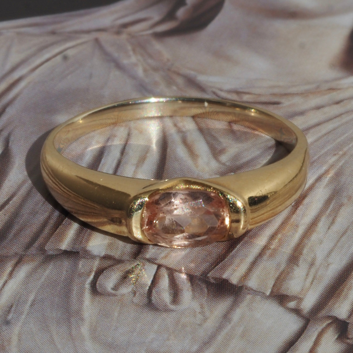 Vintage Imperial Topaz 18k Gold Ring