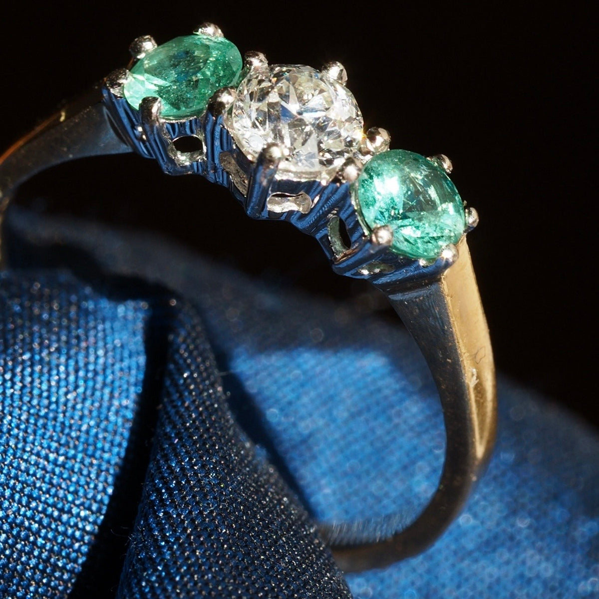 Vintage English Natural Emerald and Old European Cut Diamond Trilogy 18k Gold Ring