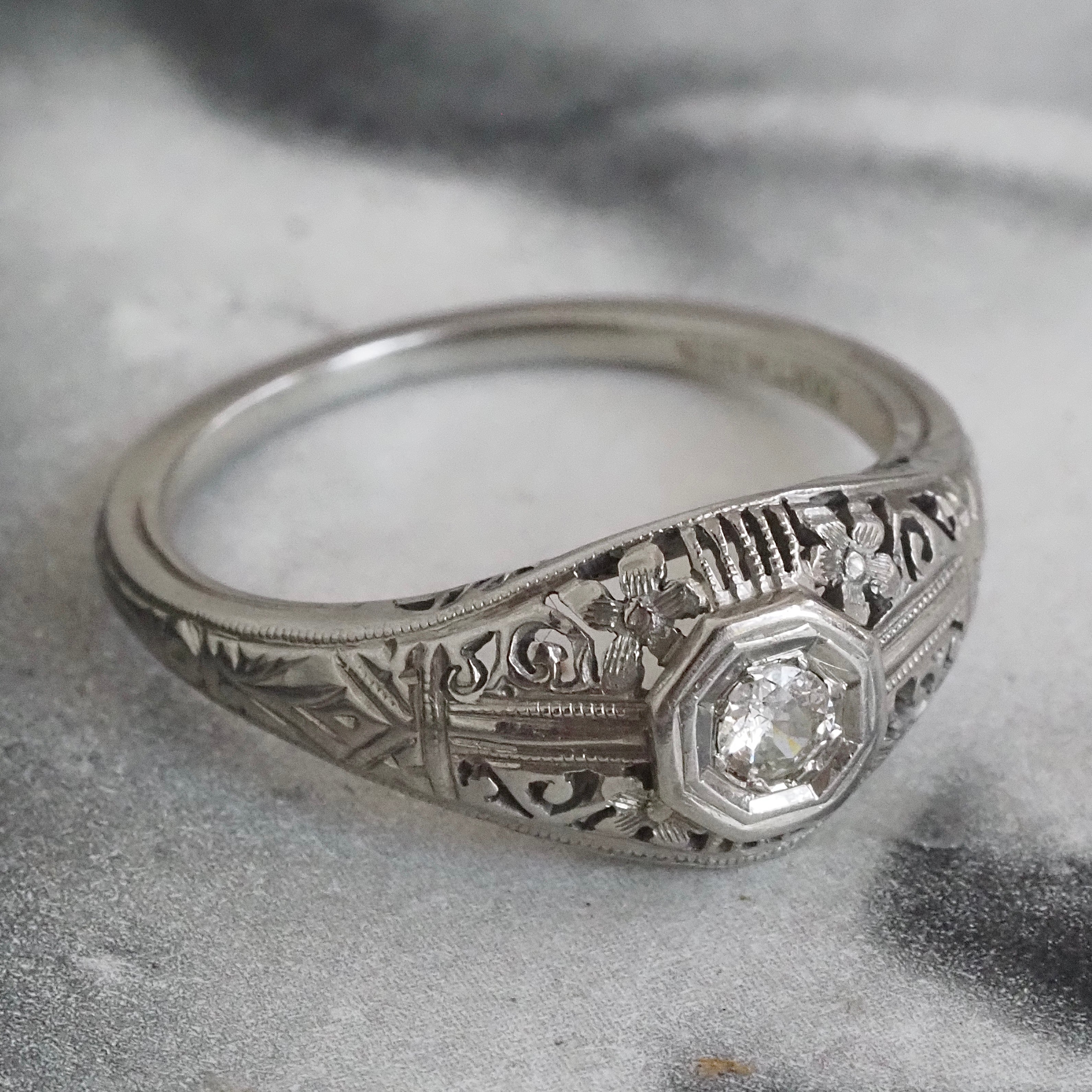 Antique Art Deco Old European Cut Diamond Open Work 18k White Gold Ring