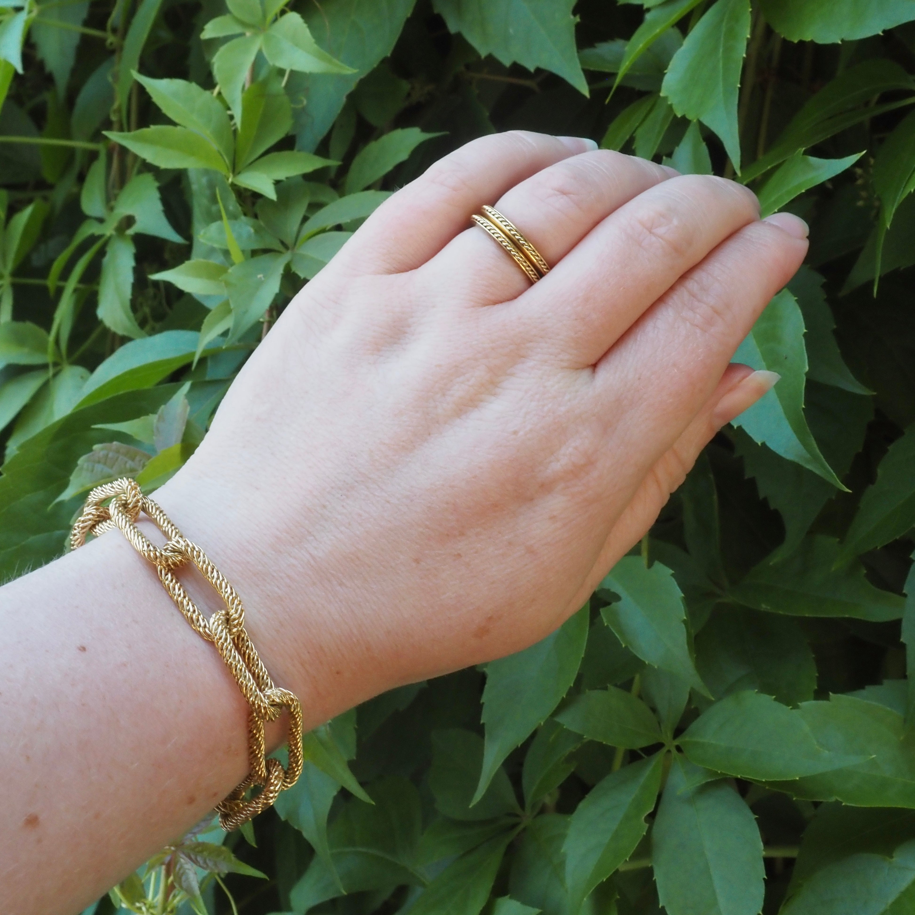 Vintage Guard Rope 18k Gold Ring Set