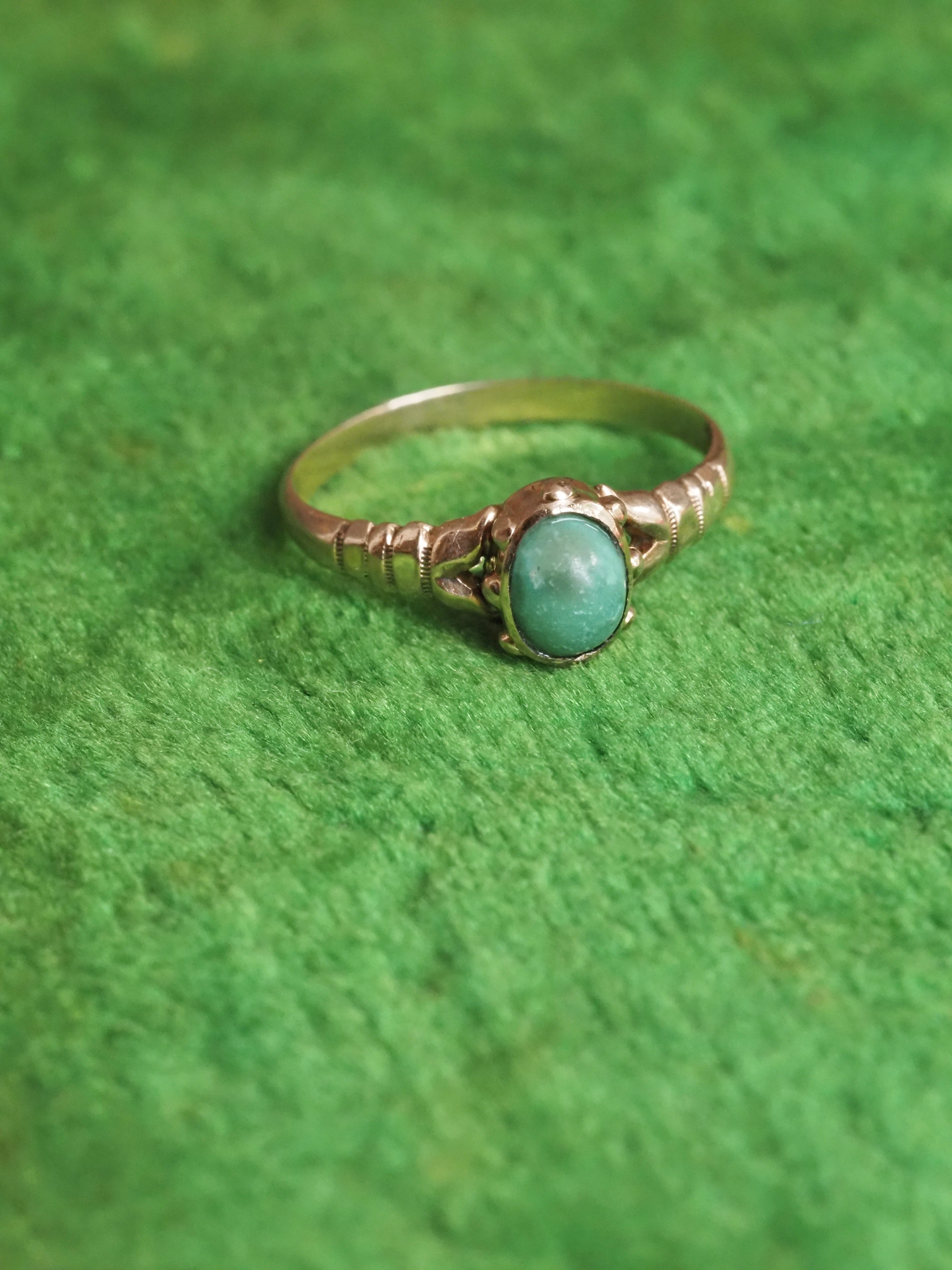 Antique Victorian Turquoise 10k Gold Ring