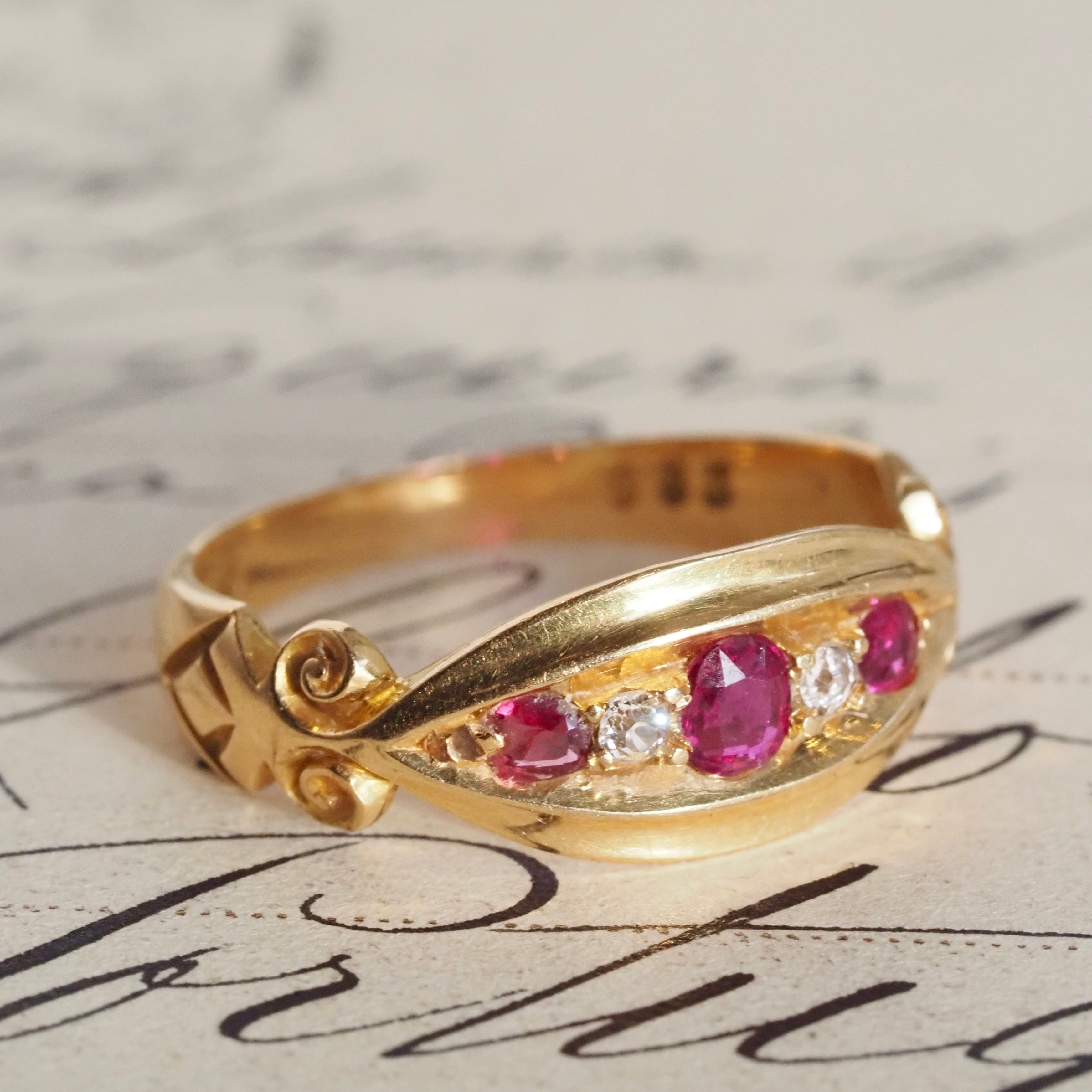 Antique c. 1906 English Ruby Garnet & Diamond 18k Gold Ring