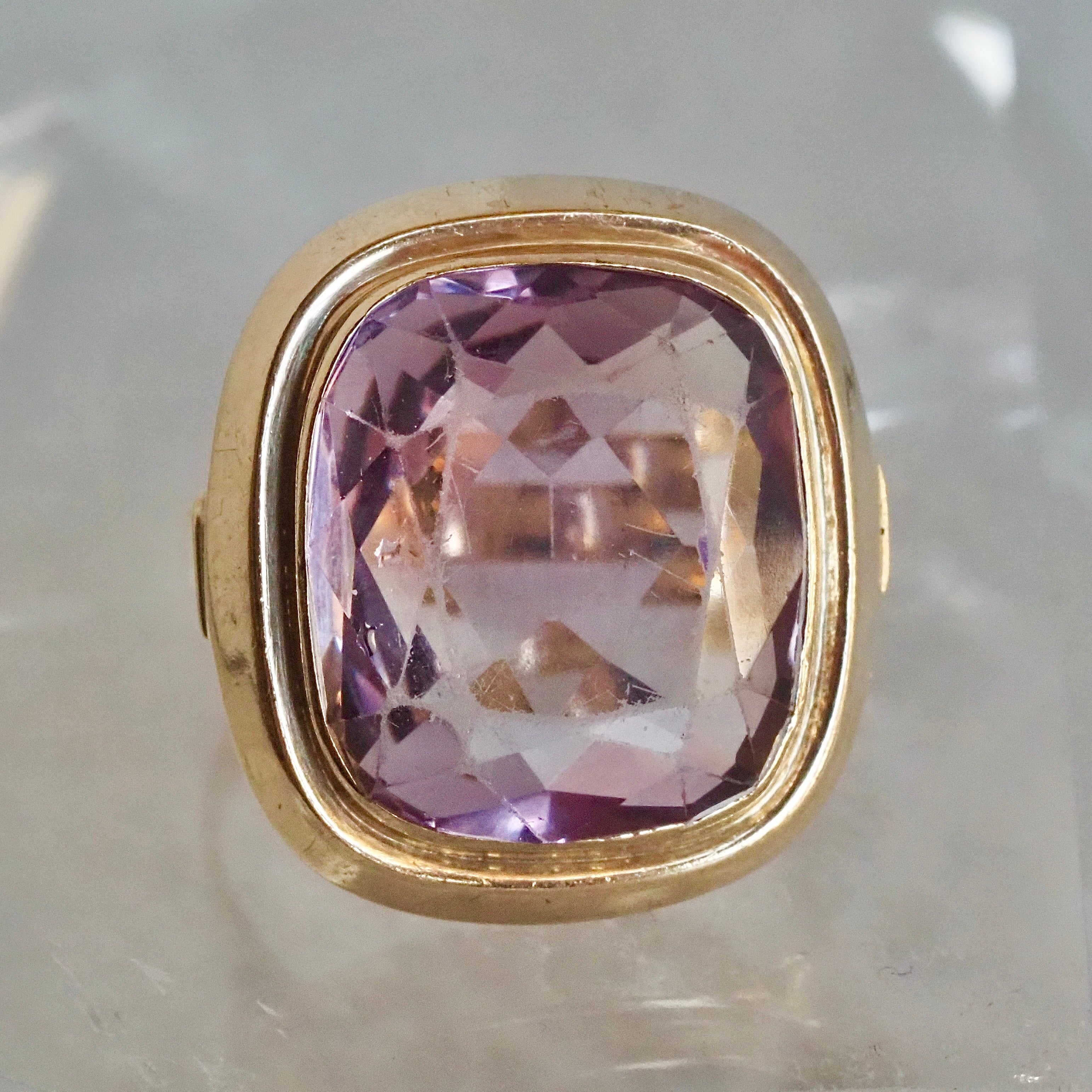 Vintage 1930s/1940s 8k Gold Amethyst Ring