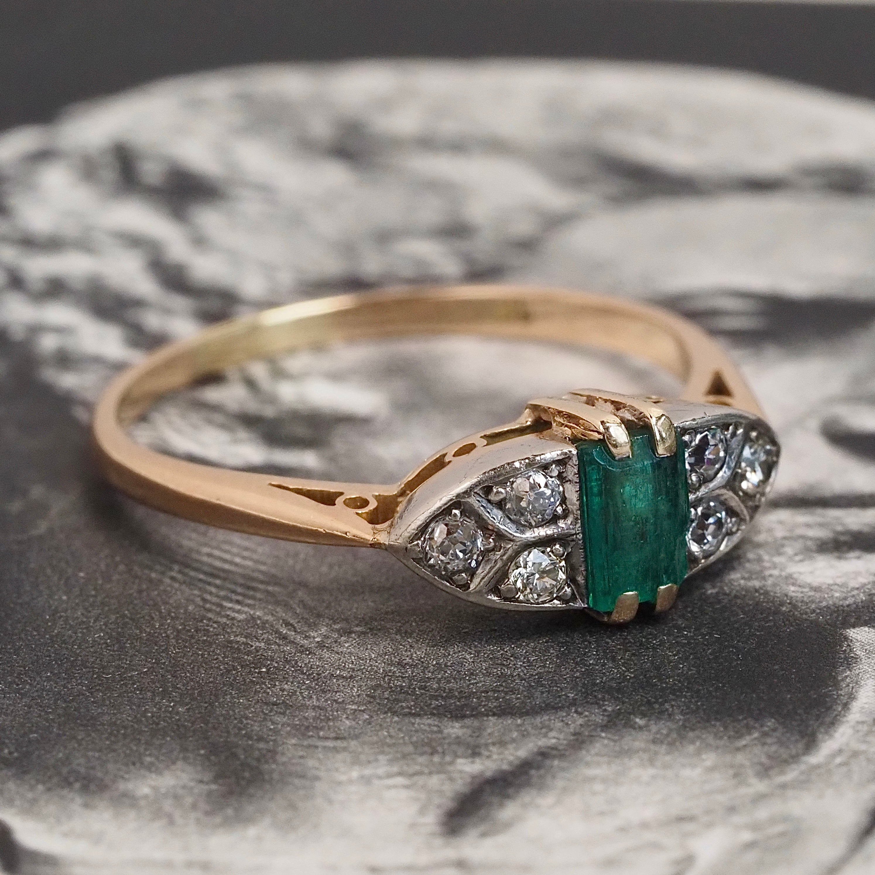 Antique English Emerald & Diamond 18k Gold Ring