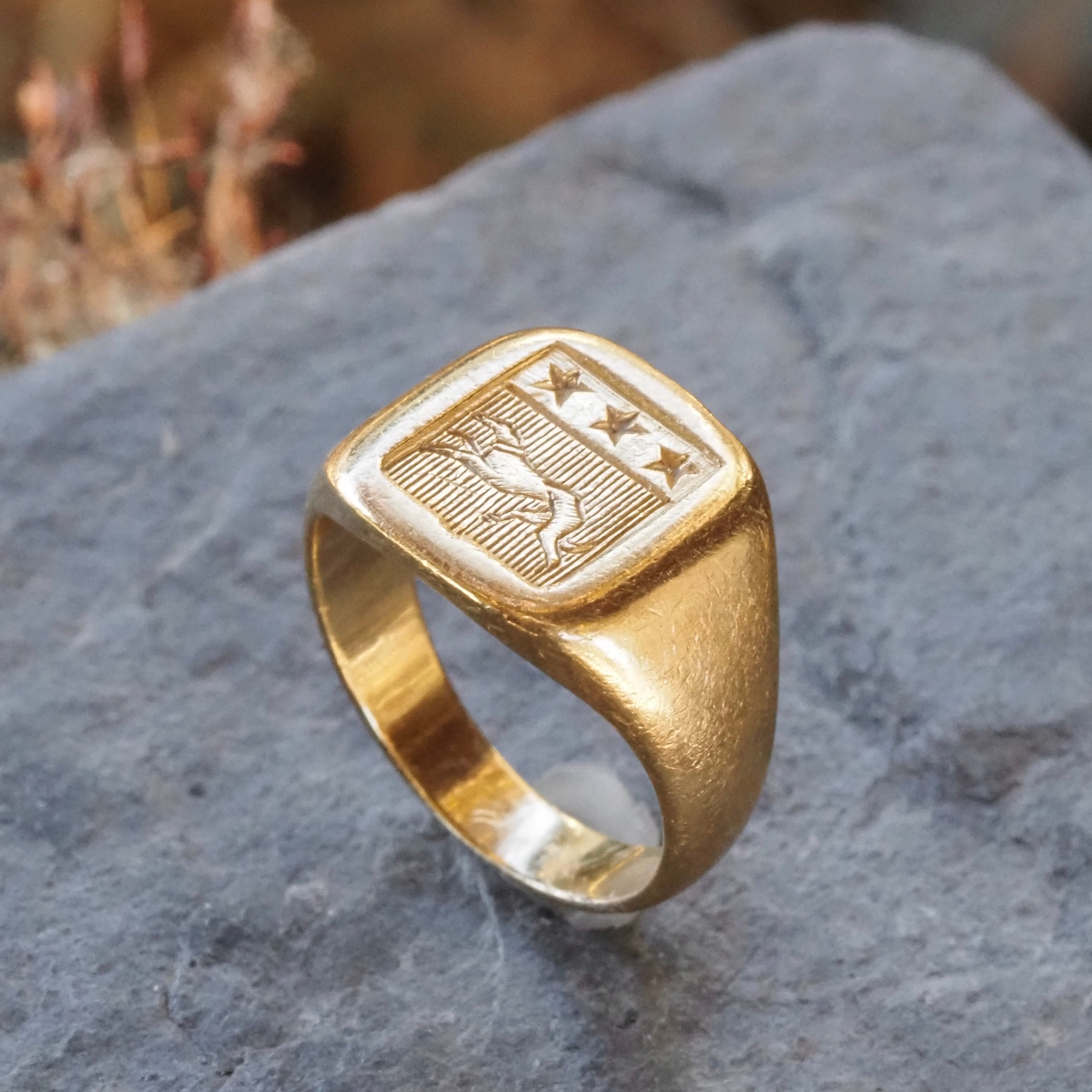 Vintage French 18K Gold Dog Signet Ring