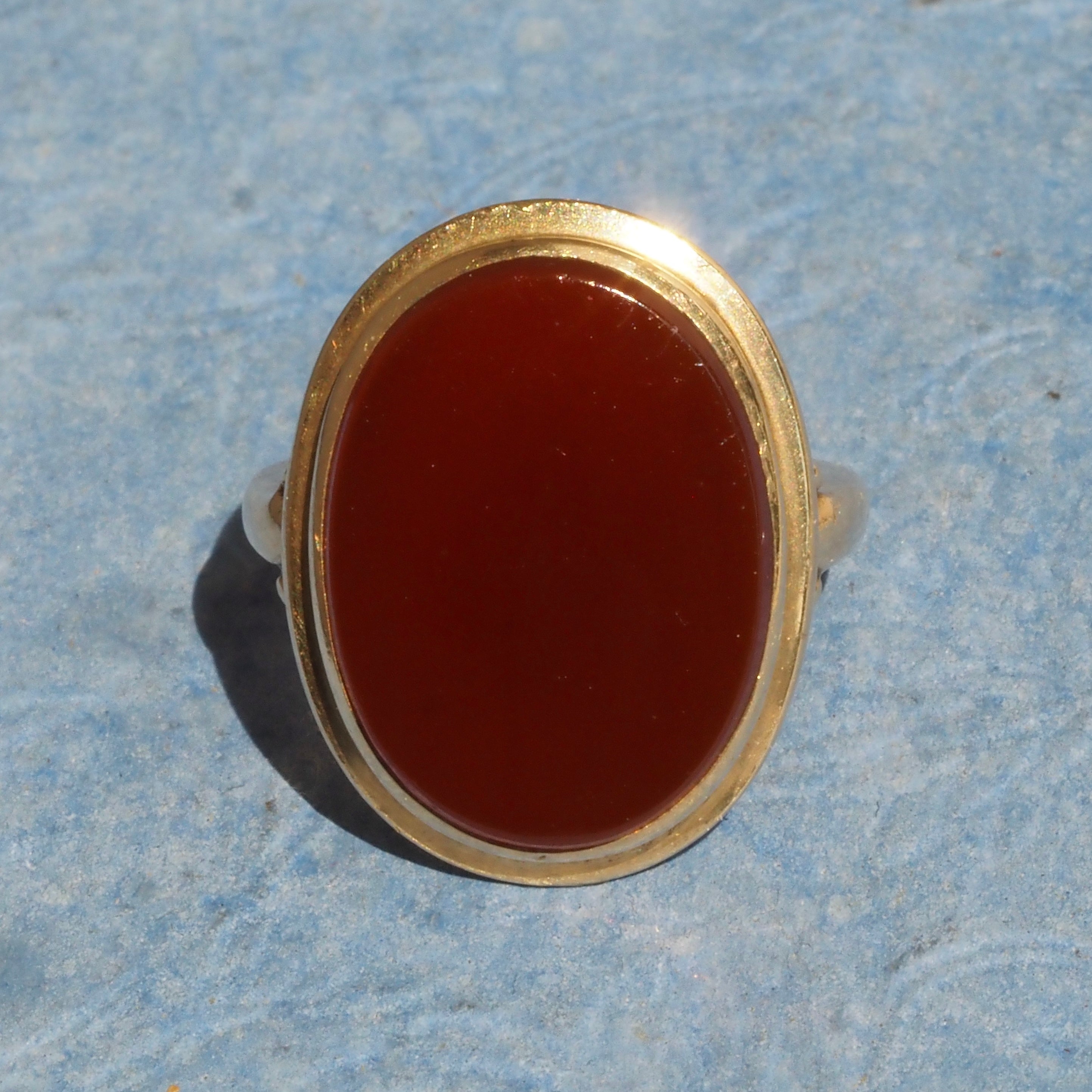 Antique Wide Oval Carnelian 14k Gold Ring