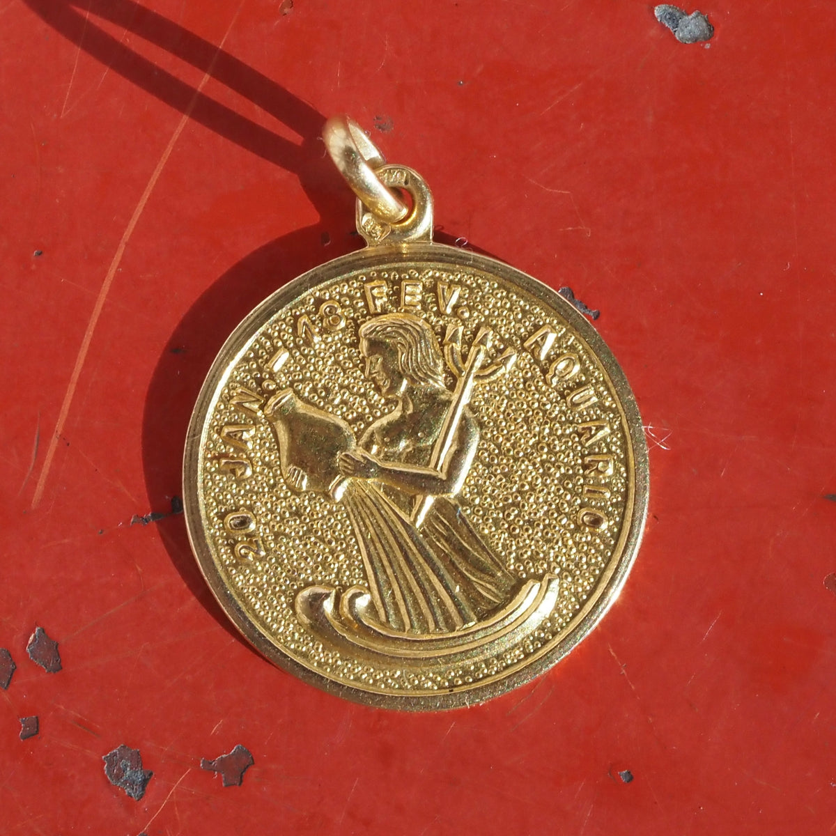 Vintage Portuguese Aquarius 19k Gold Pendant