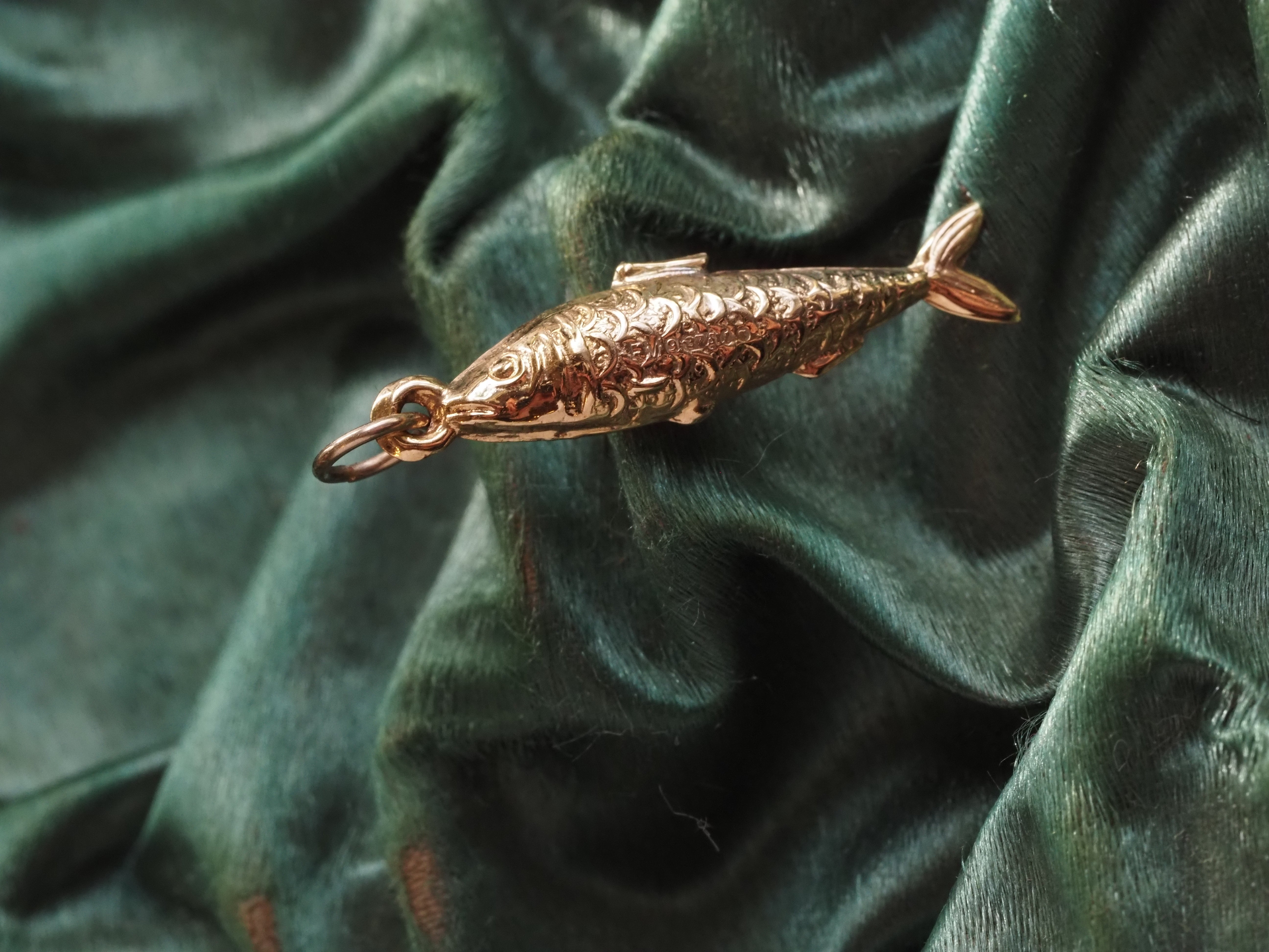 Vintage English Fish 9k Gold Charm