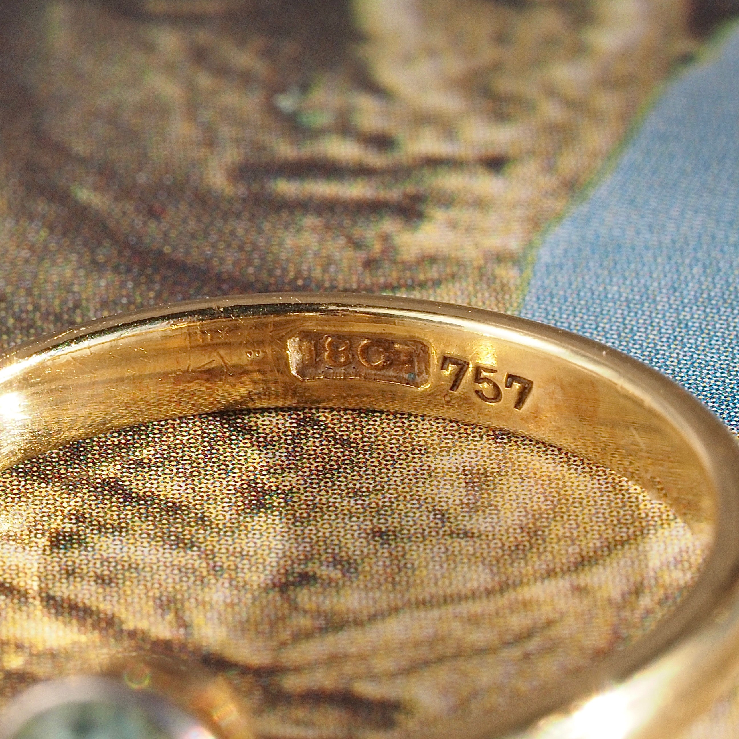 Antique English Edwardian Aquamarine 18k Gold Solitaire Ring