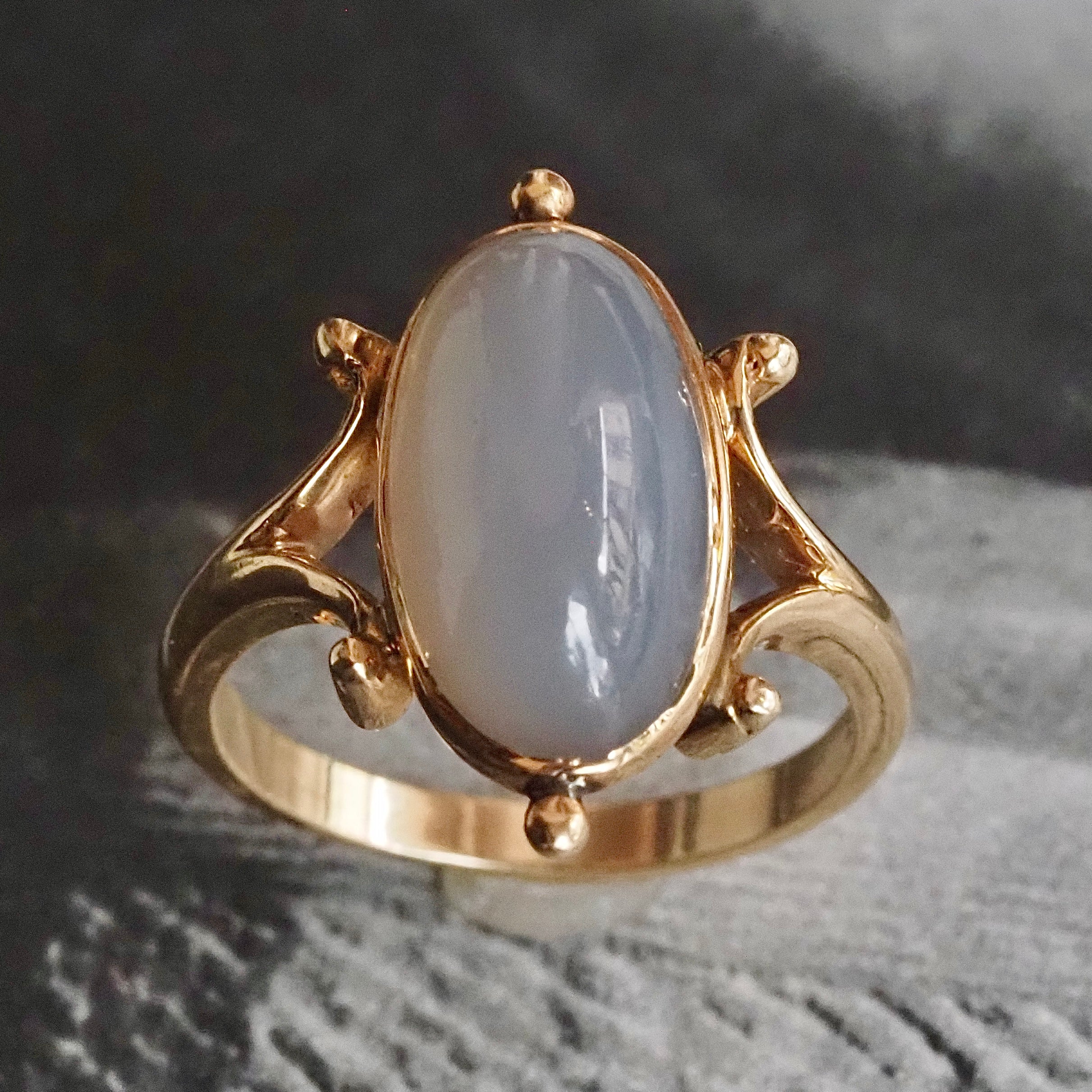 Antique Grey Moonstone 14k Gold Ring