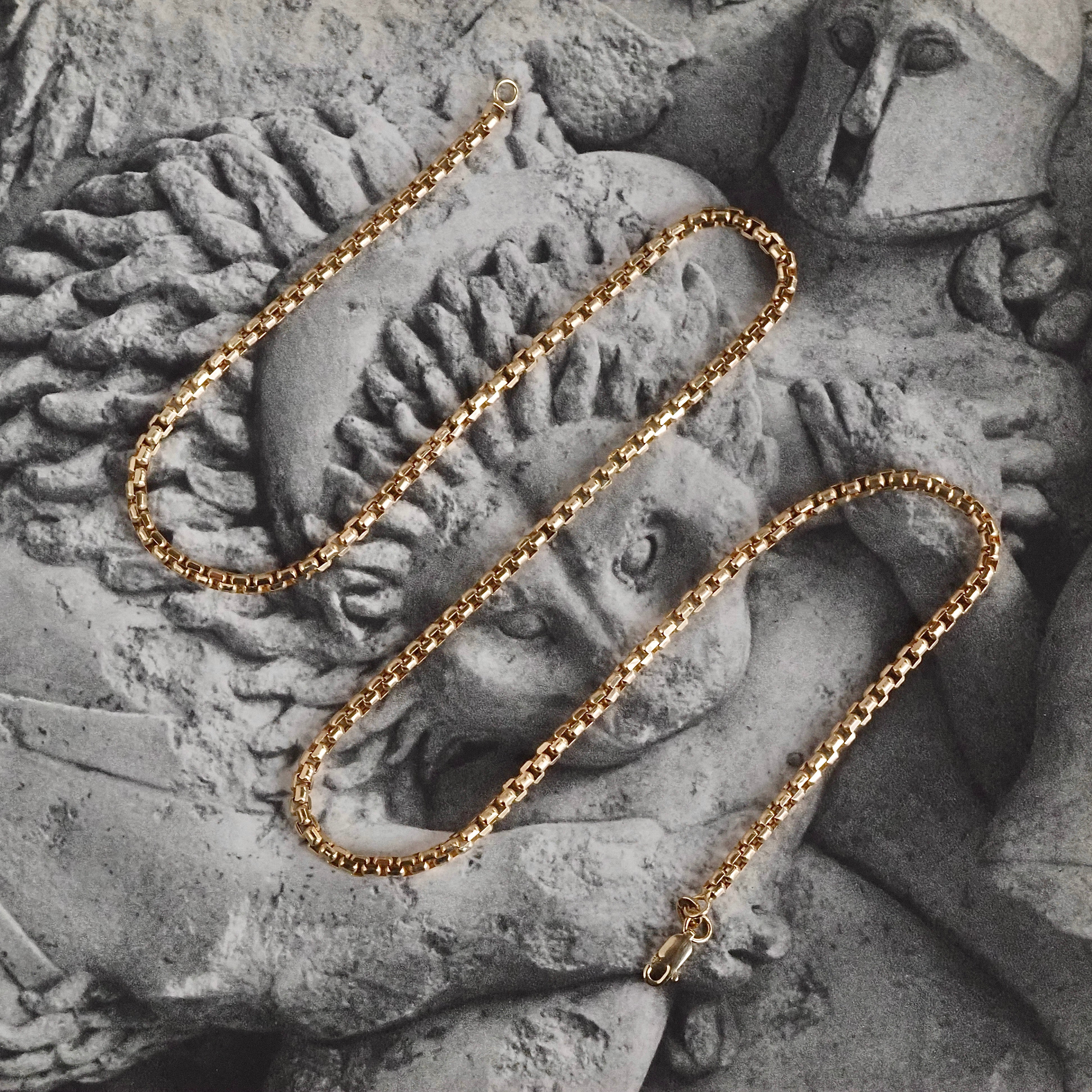 Italian 14k Gold Venetian Box Chain