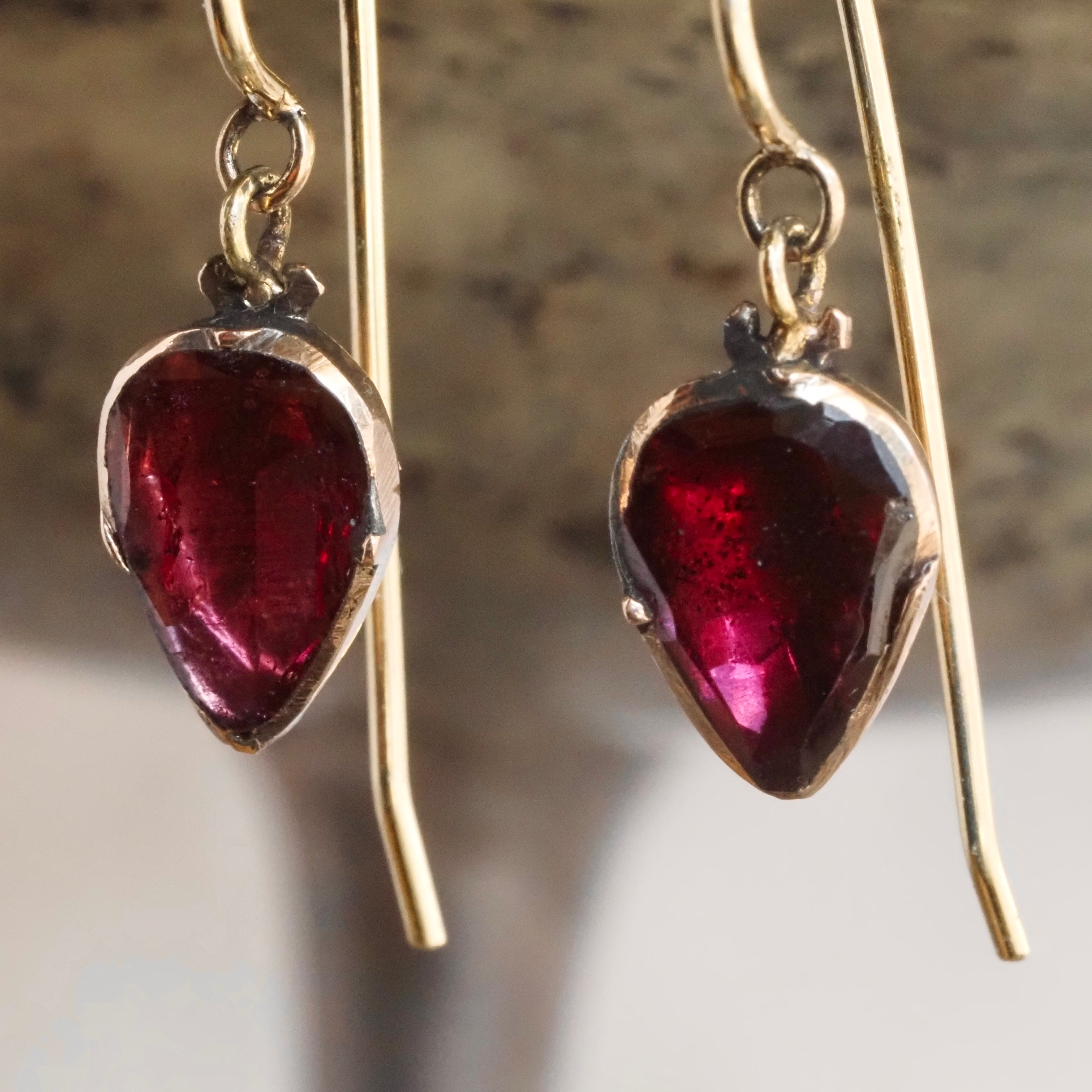 Antique Georgian 15k Gold Foil Backed Garnet Earrings