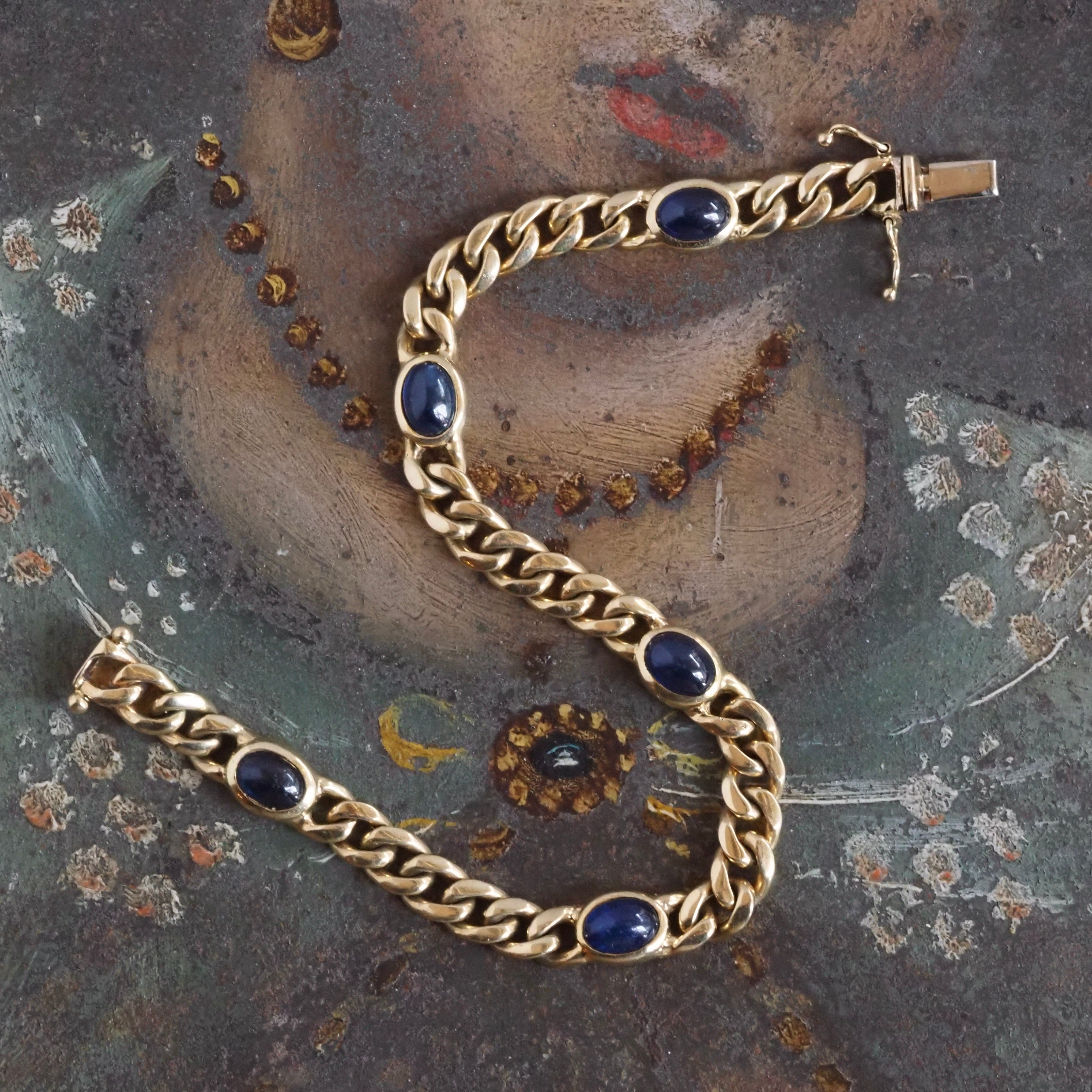 Vintage Italian Natural Blue Sapphire Cabochon 14k Gold Curb Link Station Bracelet