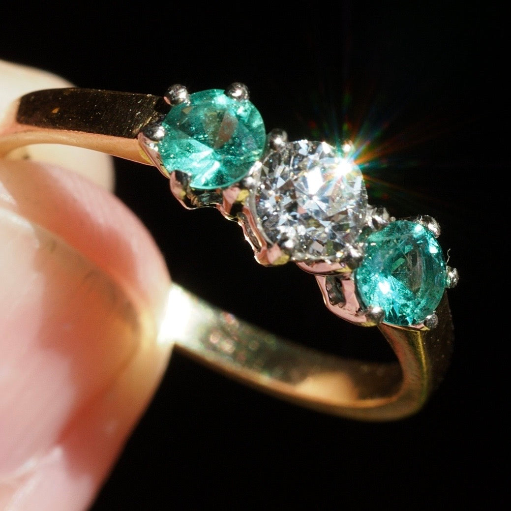 Vintage English Natural Emerald and Old European Cut Diamond Trilogy 18k Gold Ring
