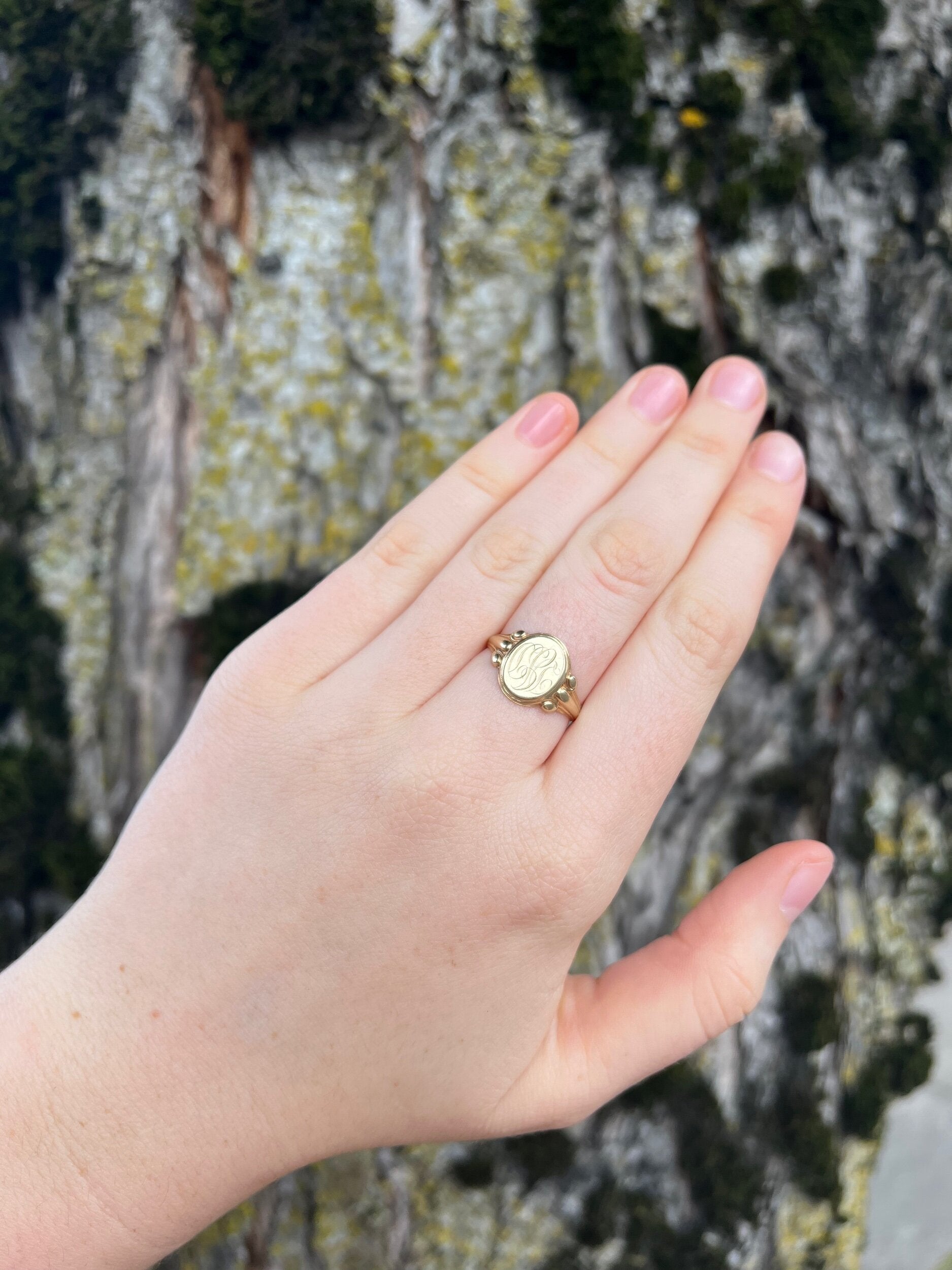 Antique 10k Signet Ring