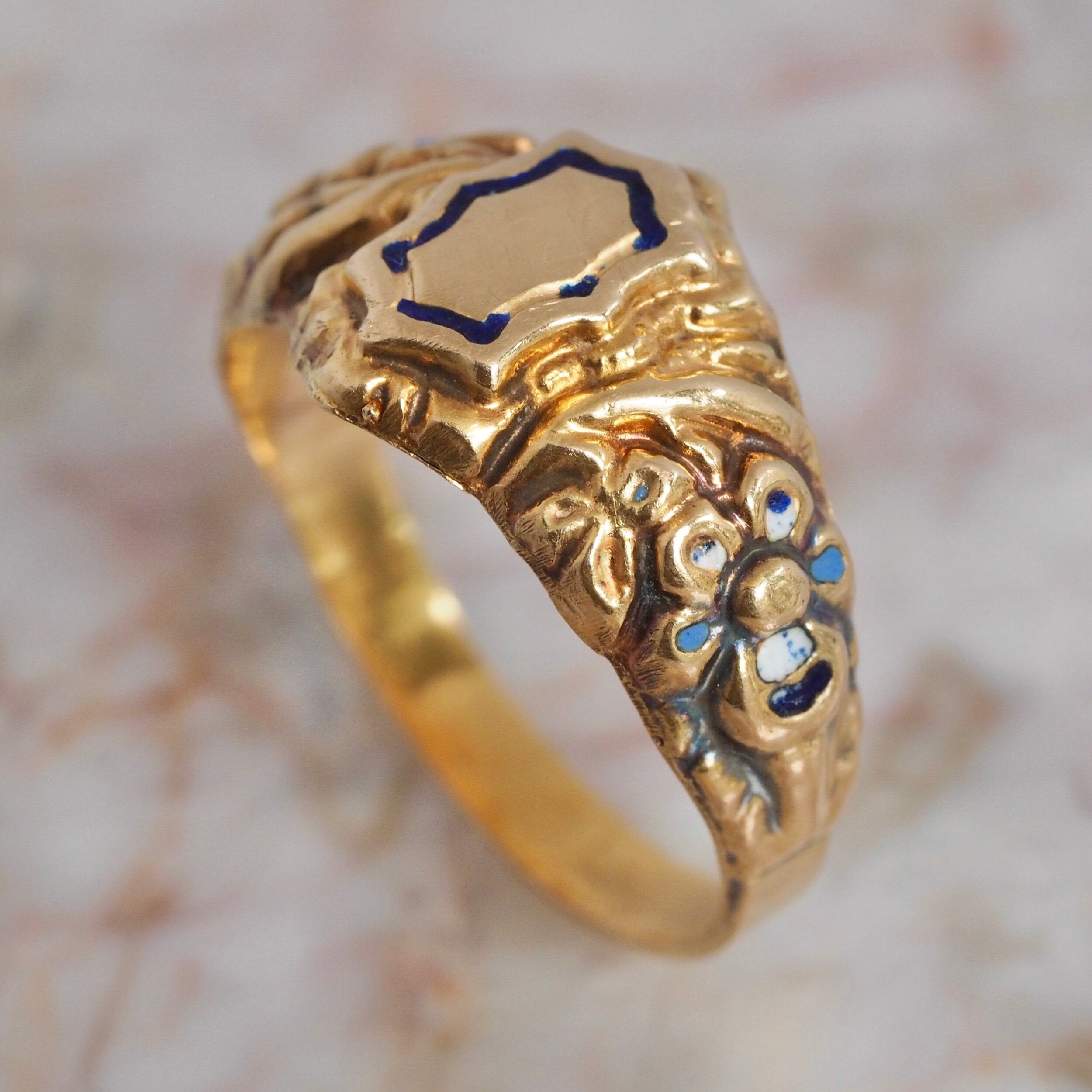 Antique Georgian/Early Victorian 18k Gold Enamel Ring