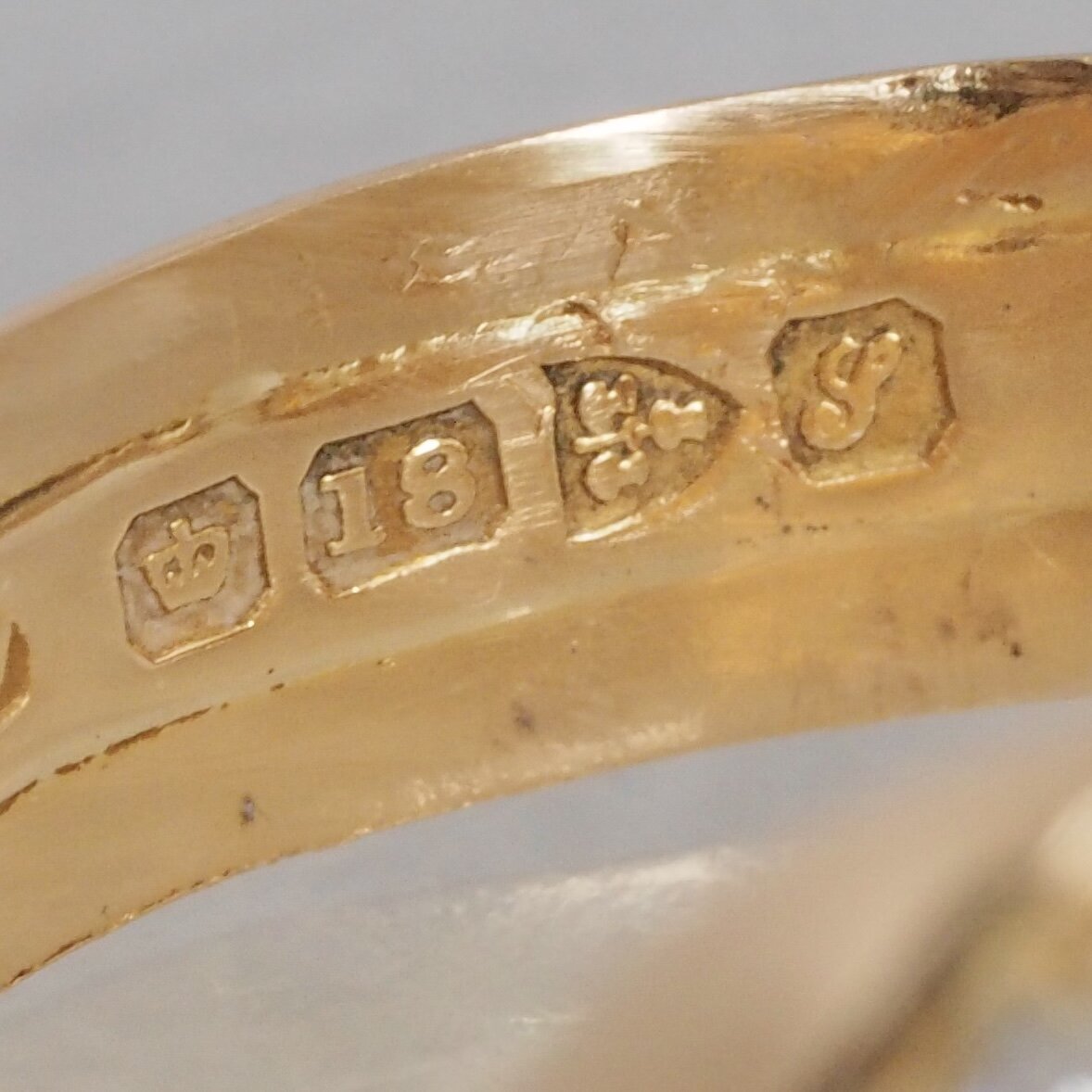 Antique c. 1918 English 18k Gold Old Mine Cushion Cut Diamond Snake Ring