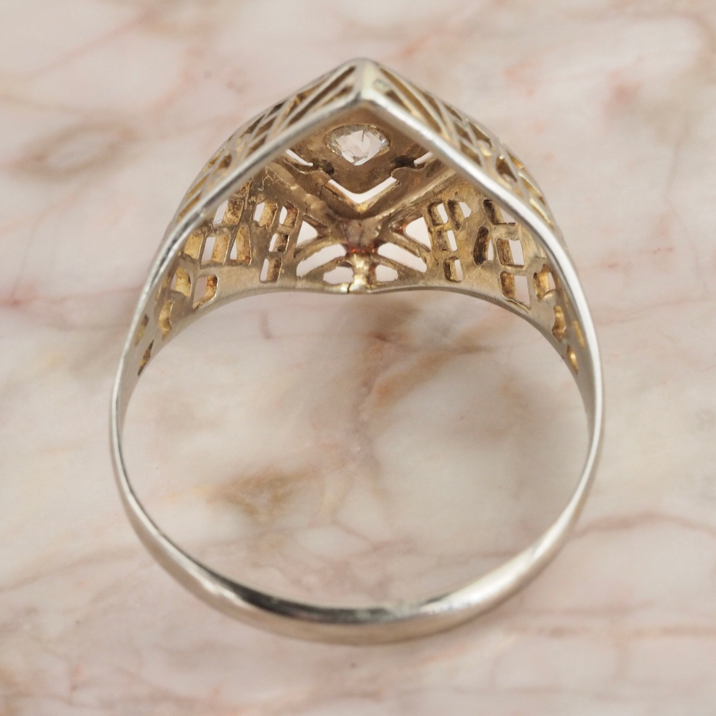 Art Deco 14k White Gold Diamond Kite Filigree Ring