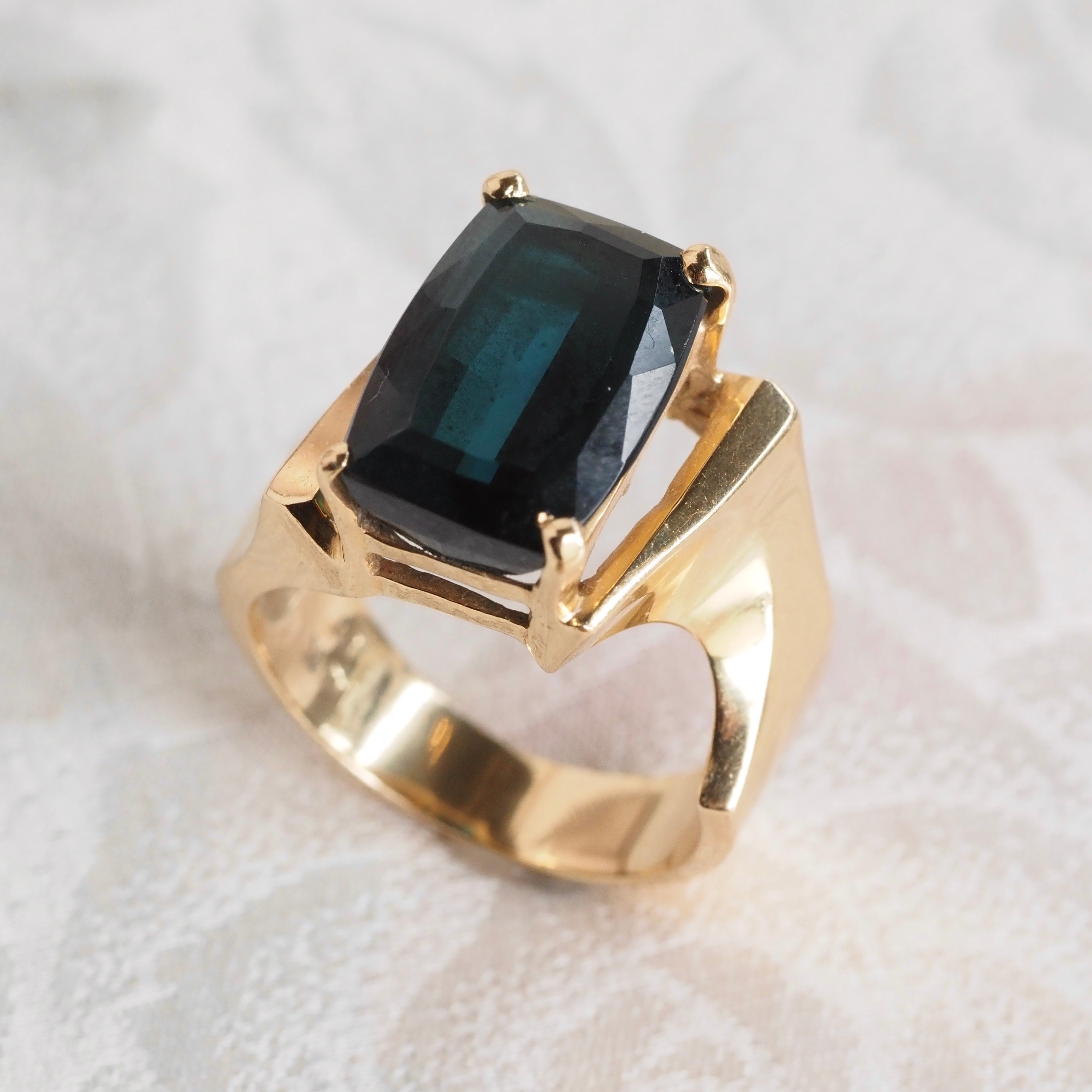 Vintage Indicolite Tourmaline 14k Gold Ring