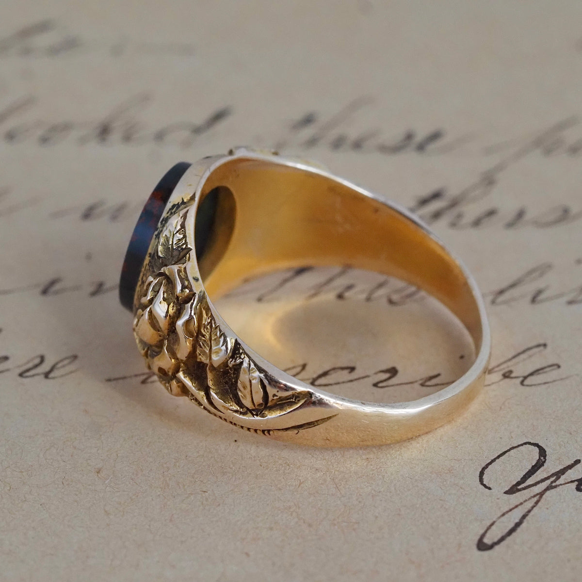 Antique Bloodstone and Roses 10k Gold Signet Ring
