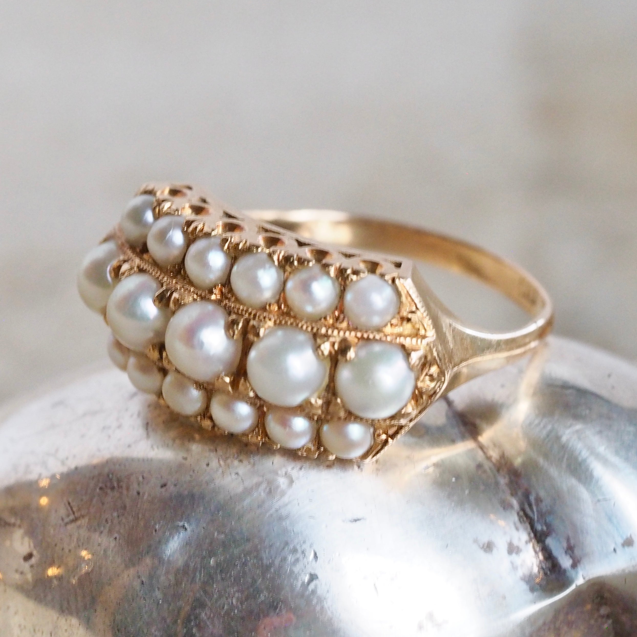 Vintage Greek 18k Gold Triple Row Pearl Ring