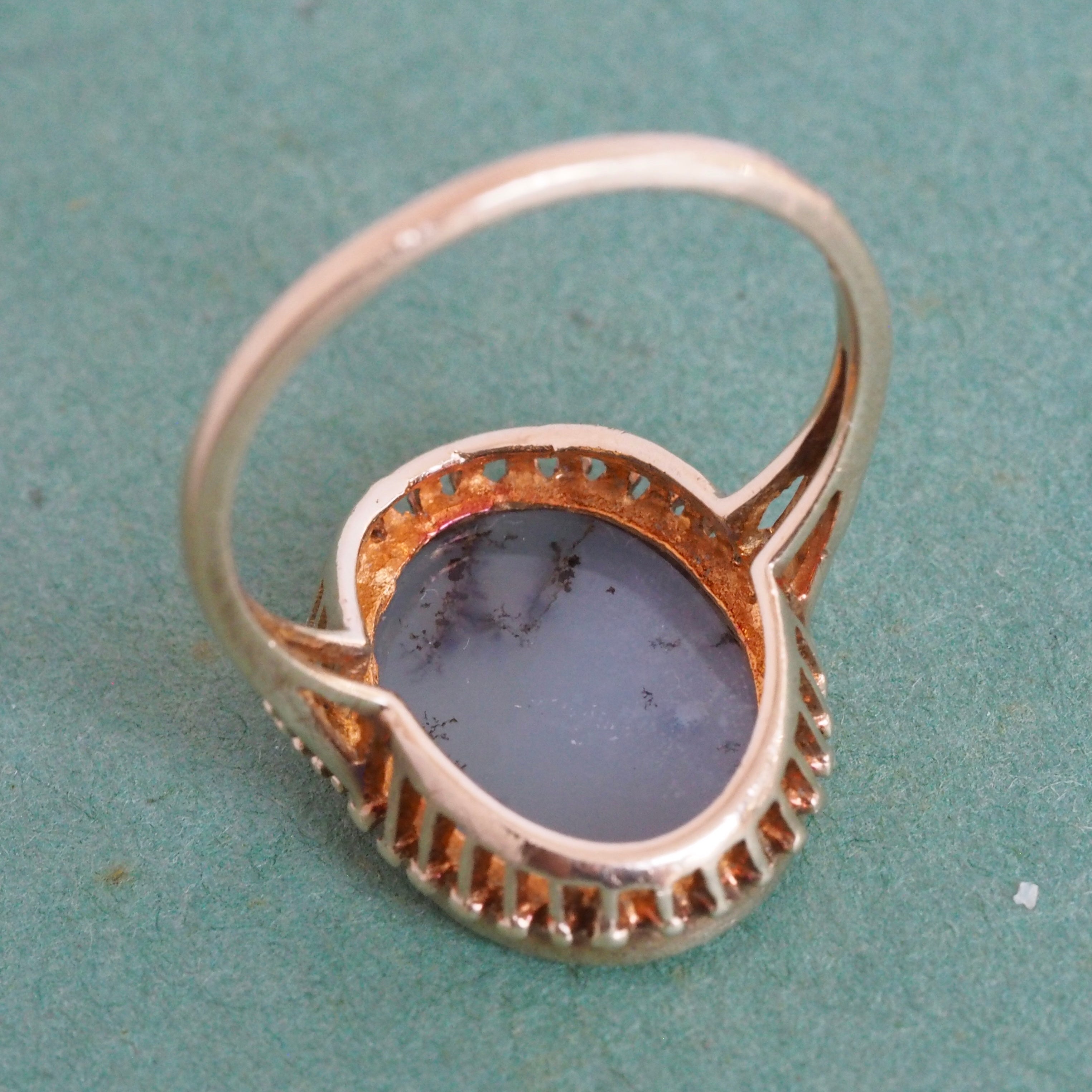 Antique 10k Gold Moss Agate Ring