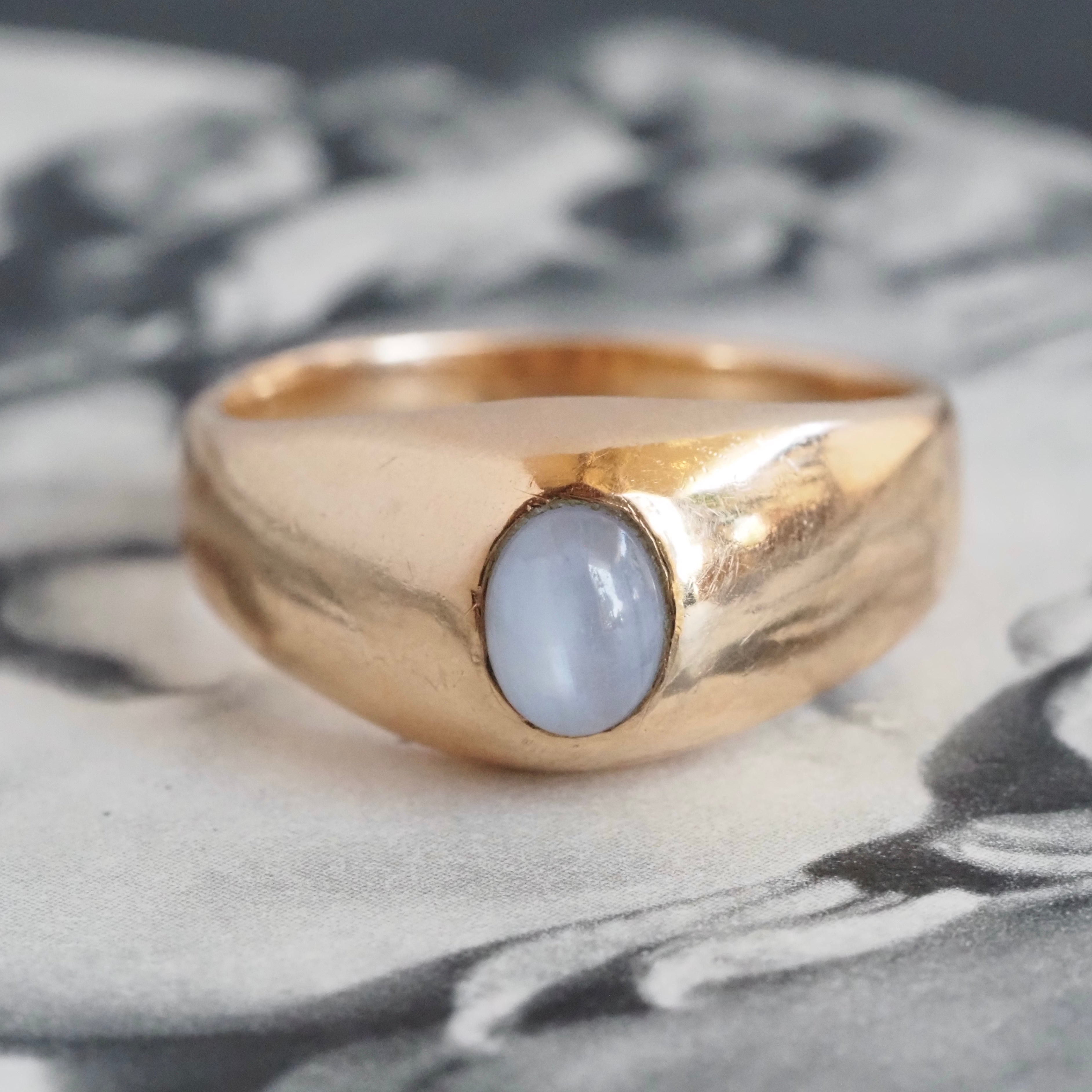 Vintage Natural Star Sapphire 14k Gold Dome Ring
