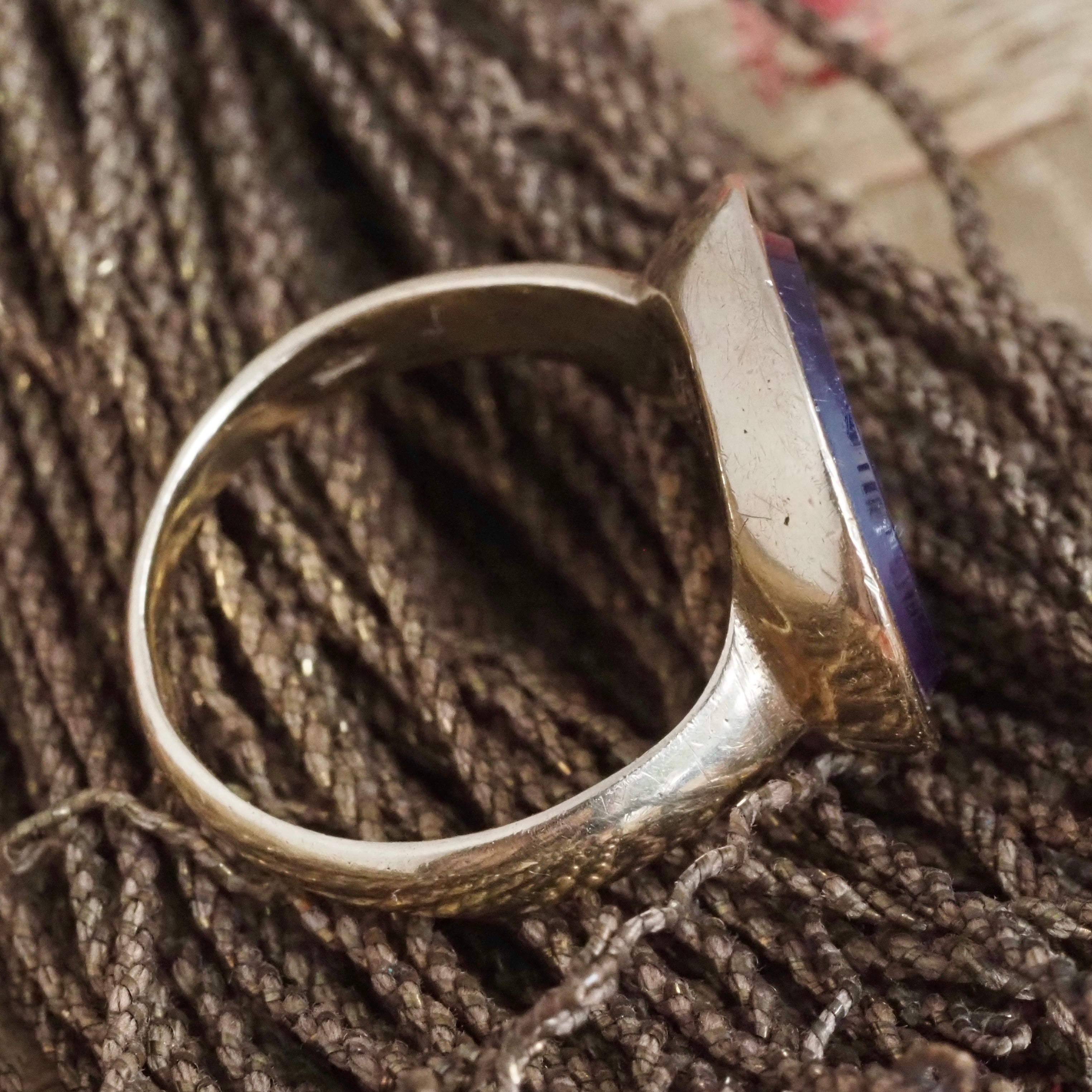 Antique Amethyst Zeus Intaglio in Vintage English 9k Gold Ring