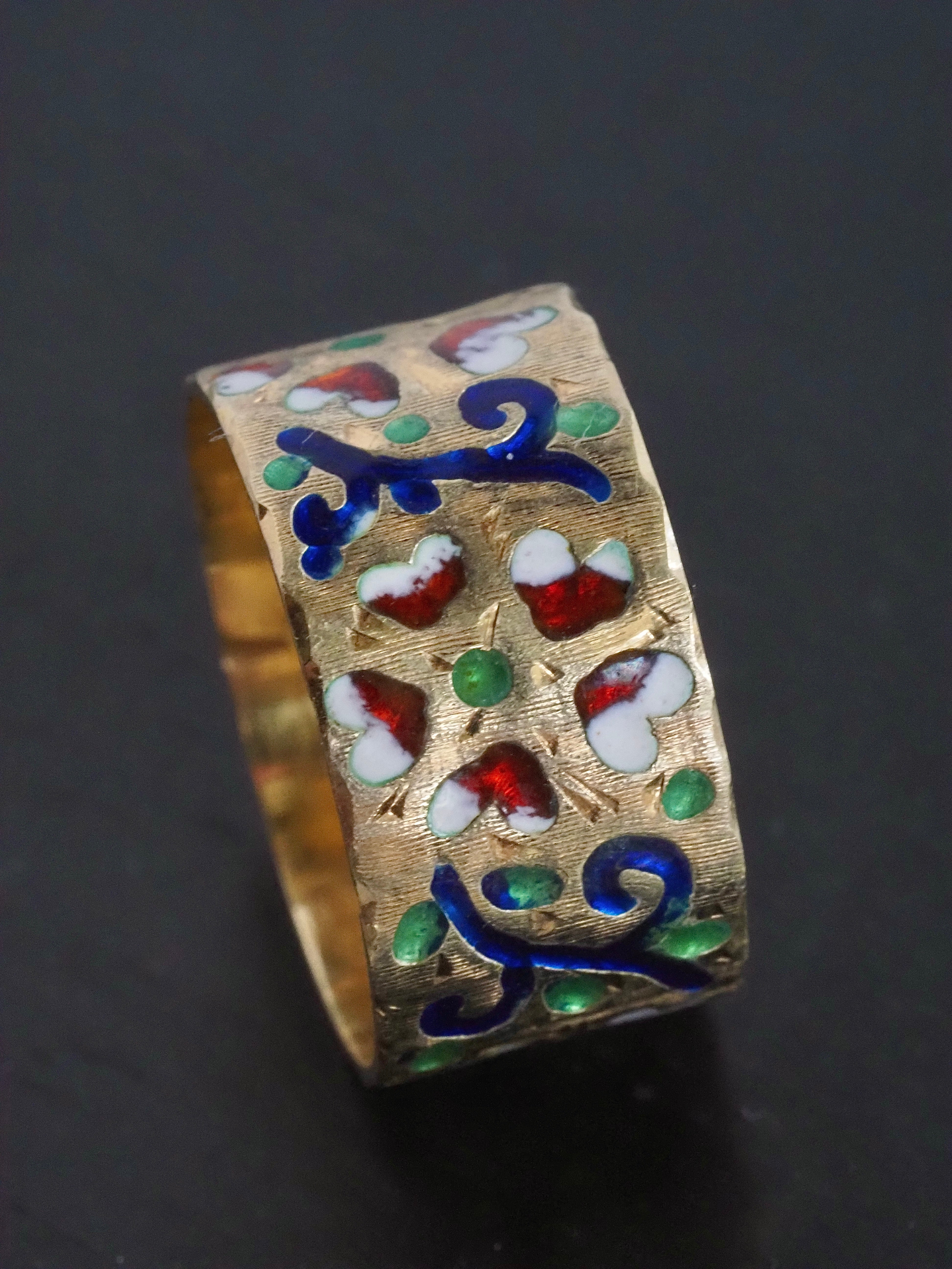 Vintage Enamel 14k Gold Floral Cigar Band