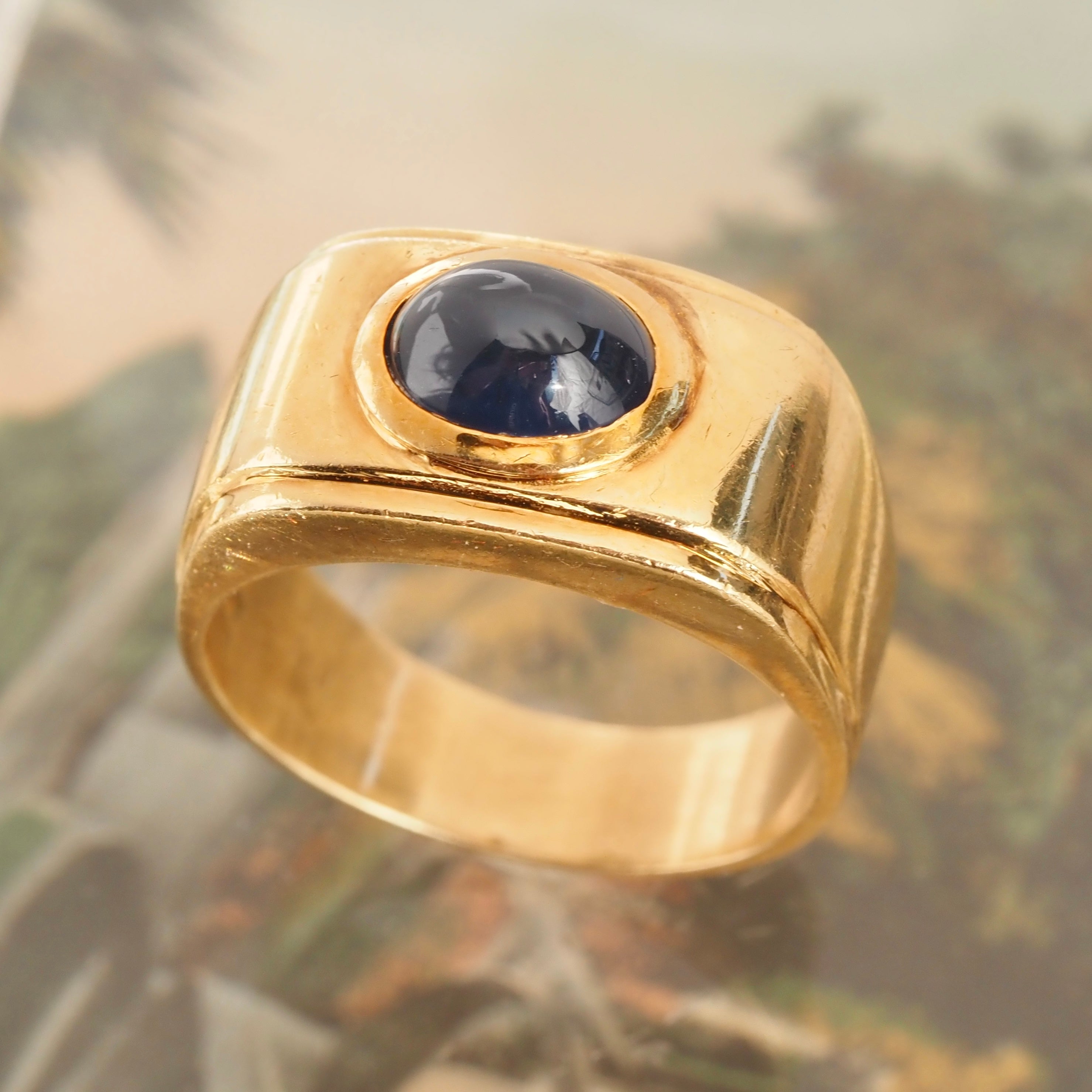 Modernist 18k Gold Natural Sapphire Cabochon Ring