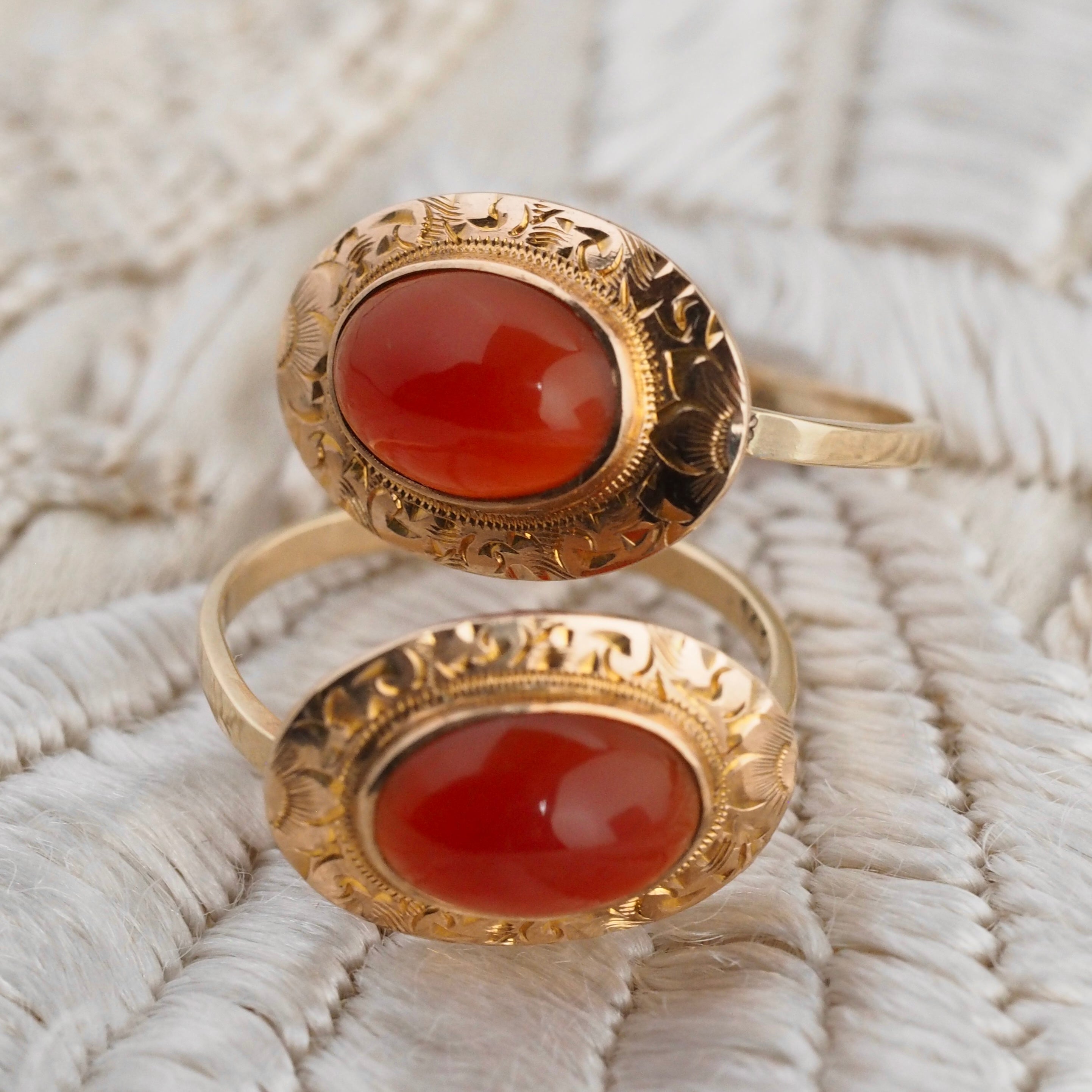 Antique Victorian 14k Gold Carnelian East West Ring