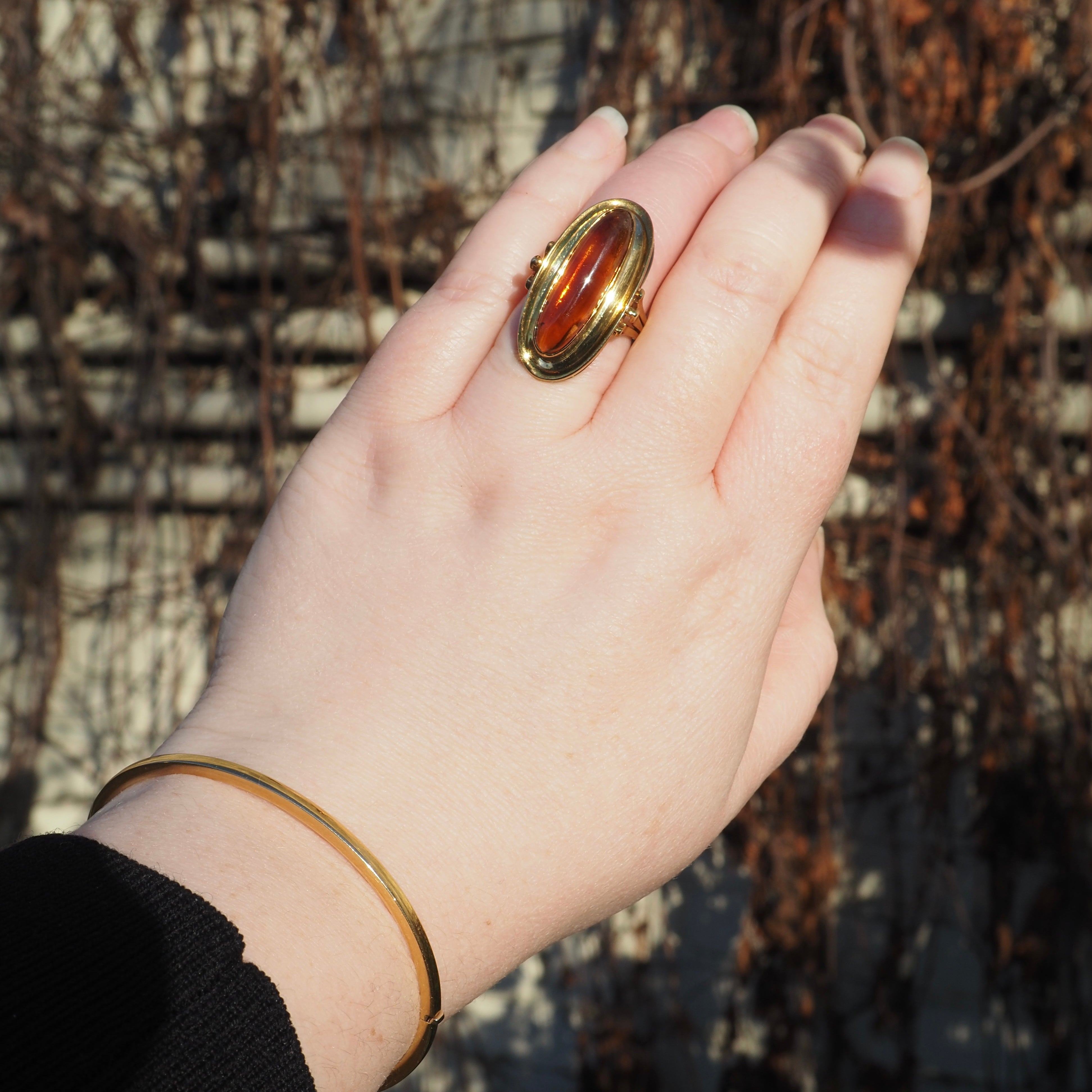 Vintage Italian 18k Gold Squared Oval Hinged Bracelet