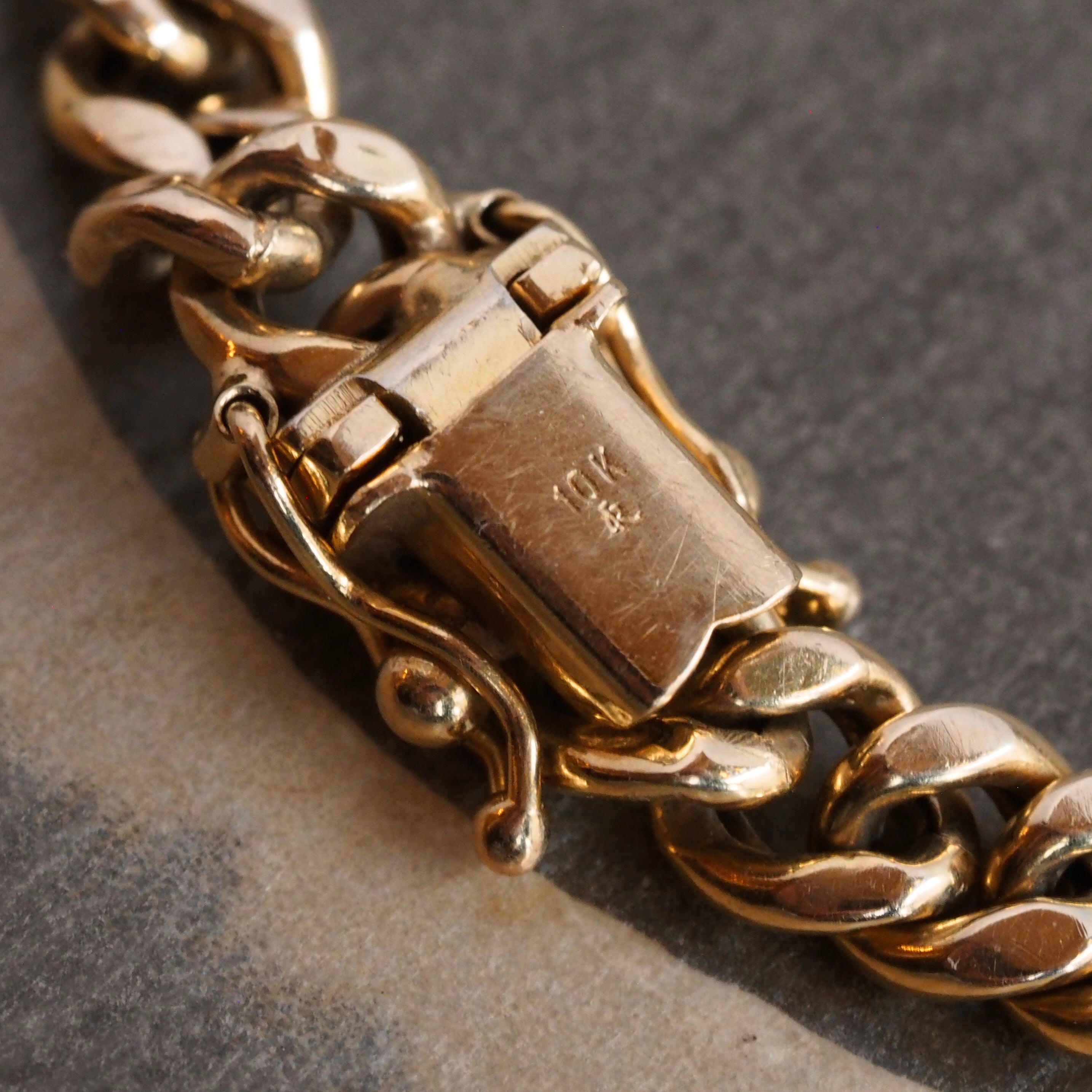 Vintage 10k Gold Curb Chain Double Clasp Bracelet