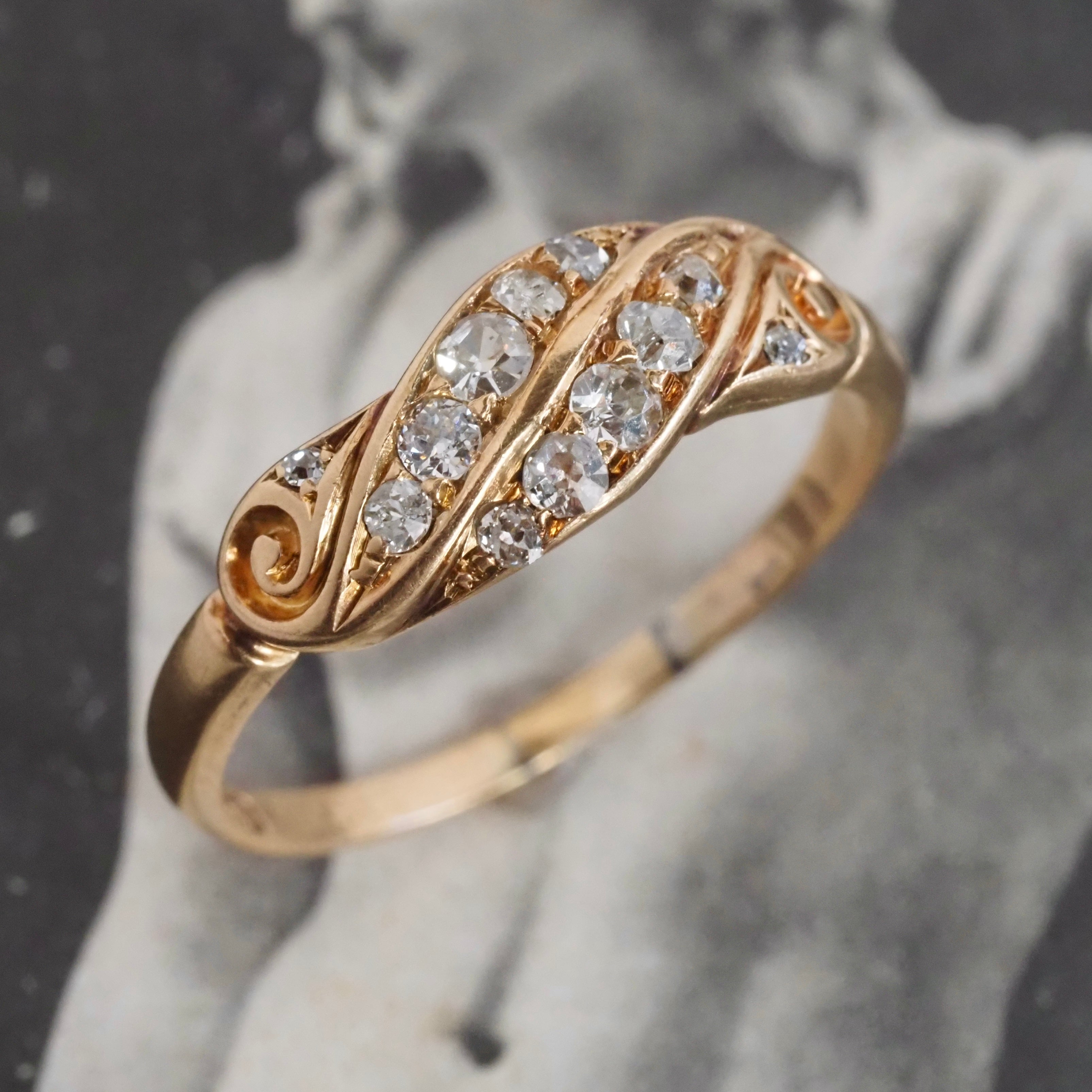 Antique English Old Mine Cut Diamond 18k Gold Scroll Ring