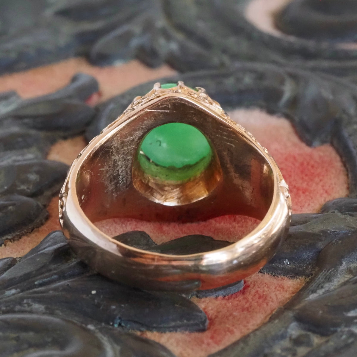 Vintage Jadeite Hand Carved Floral 14k Gold Ring