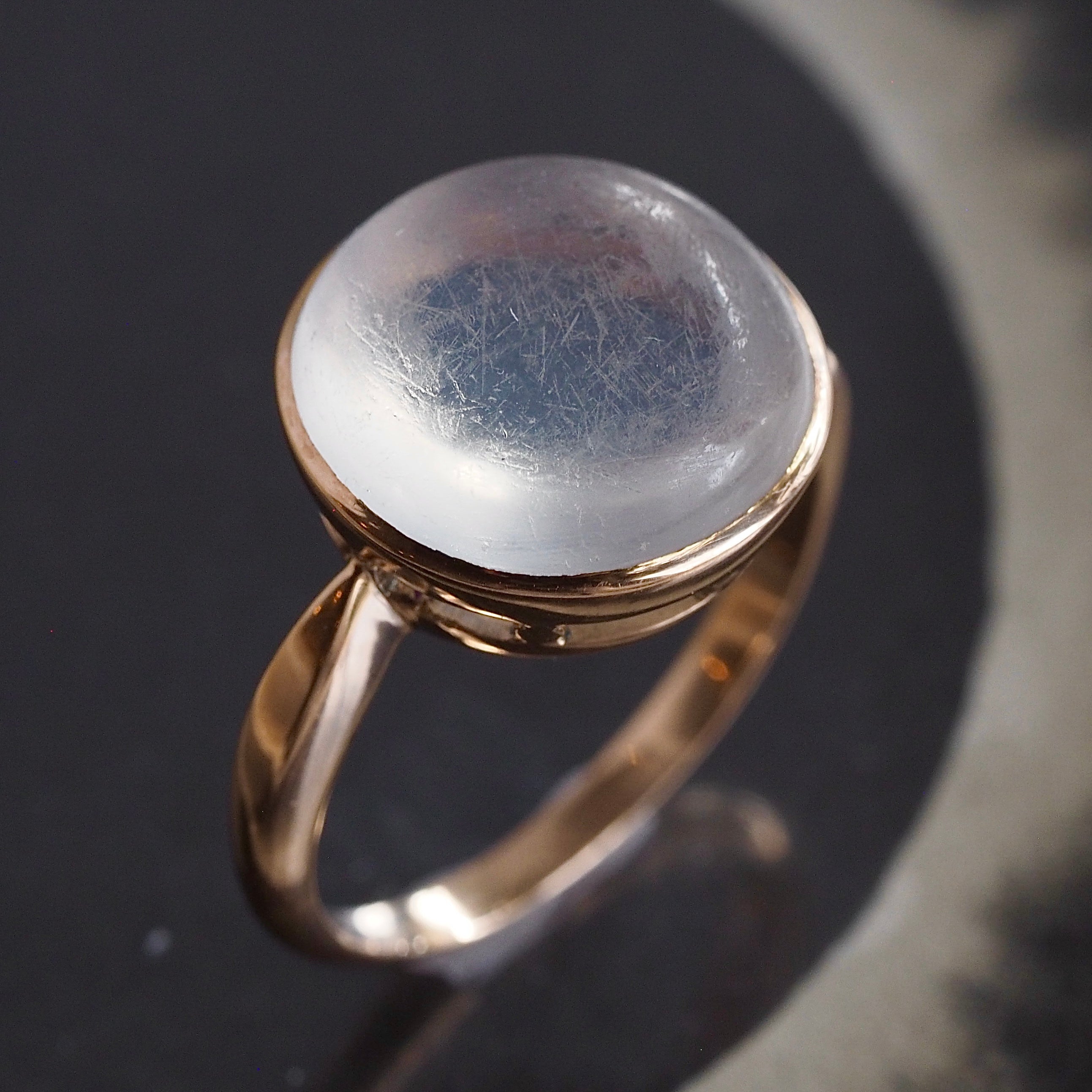 Antique English 15k Gold Moonstone Ring