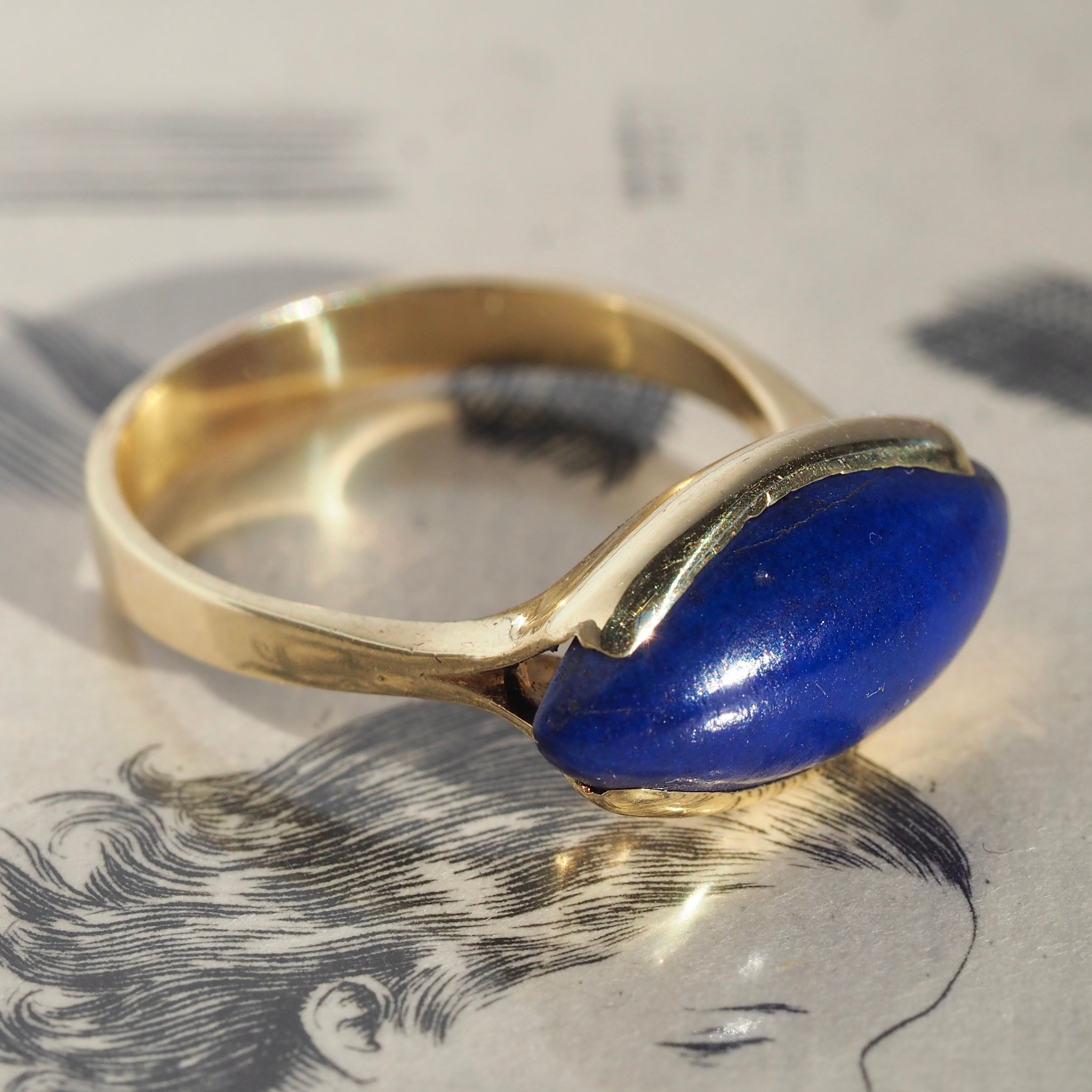 Vintage Modernist 18k Gold Marquise  Lapis Ring