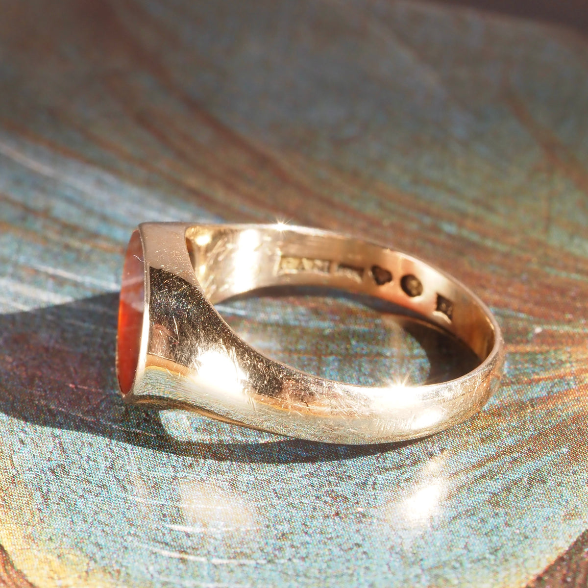 Antique c.1920 Swedish Carnelian 18k Gold Signet Ring