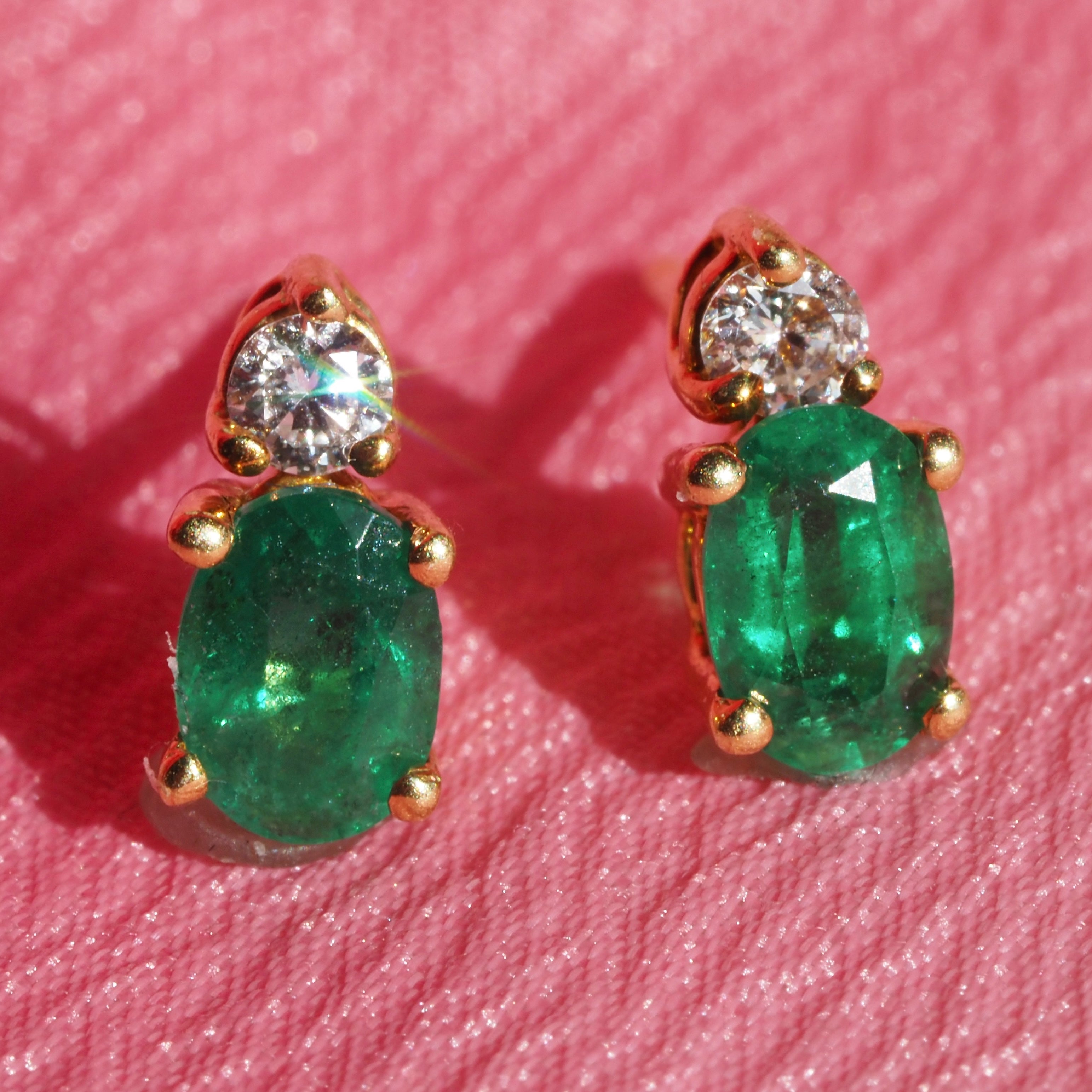 Vintage 18k Gold Emerald & Diamond Earrings